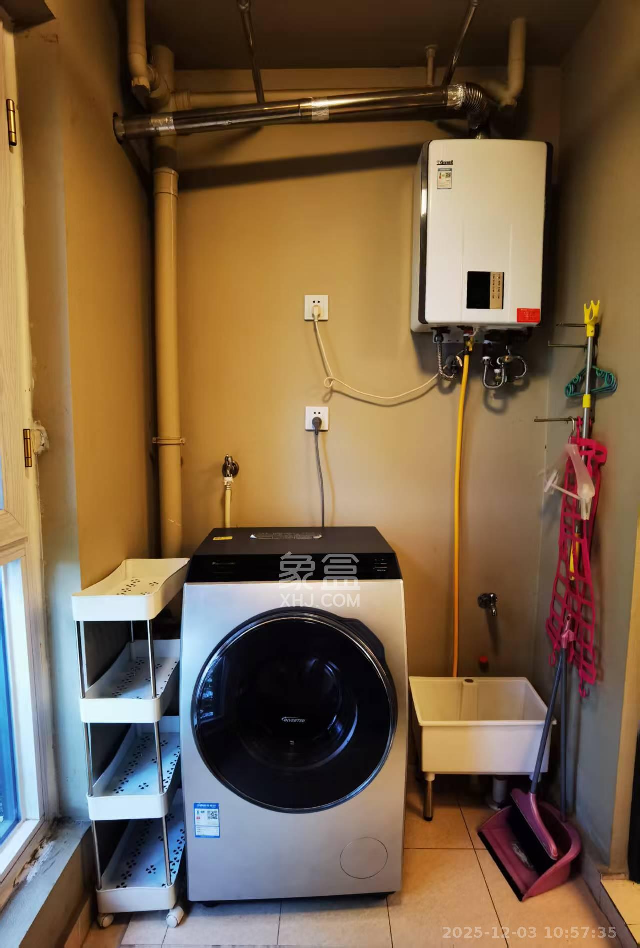 万科白鹭郡  1室2厅2卫    3600.0元/月室内图