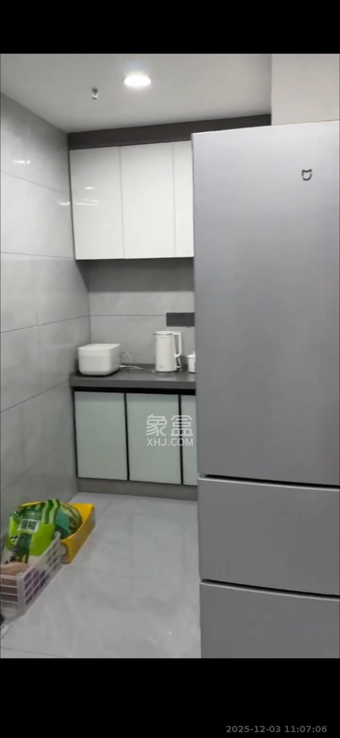 明发国际城  1室1厅1卫    1700.0元/月室内图