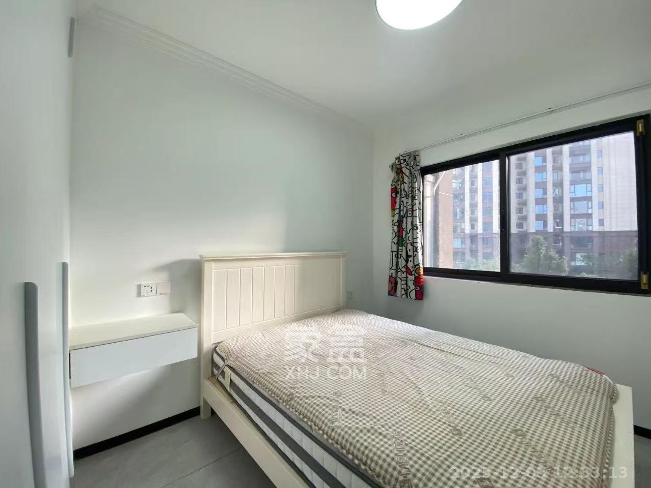 国欣向荣府 4室2厅2卫 4100.0元/月 国欣向荣府 4室2厅2卫 4100.0元/月室内图