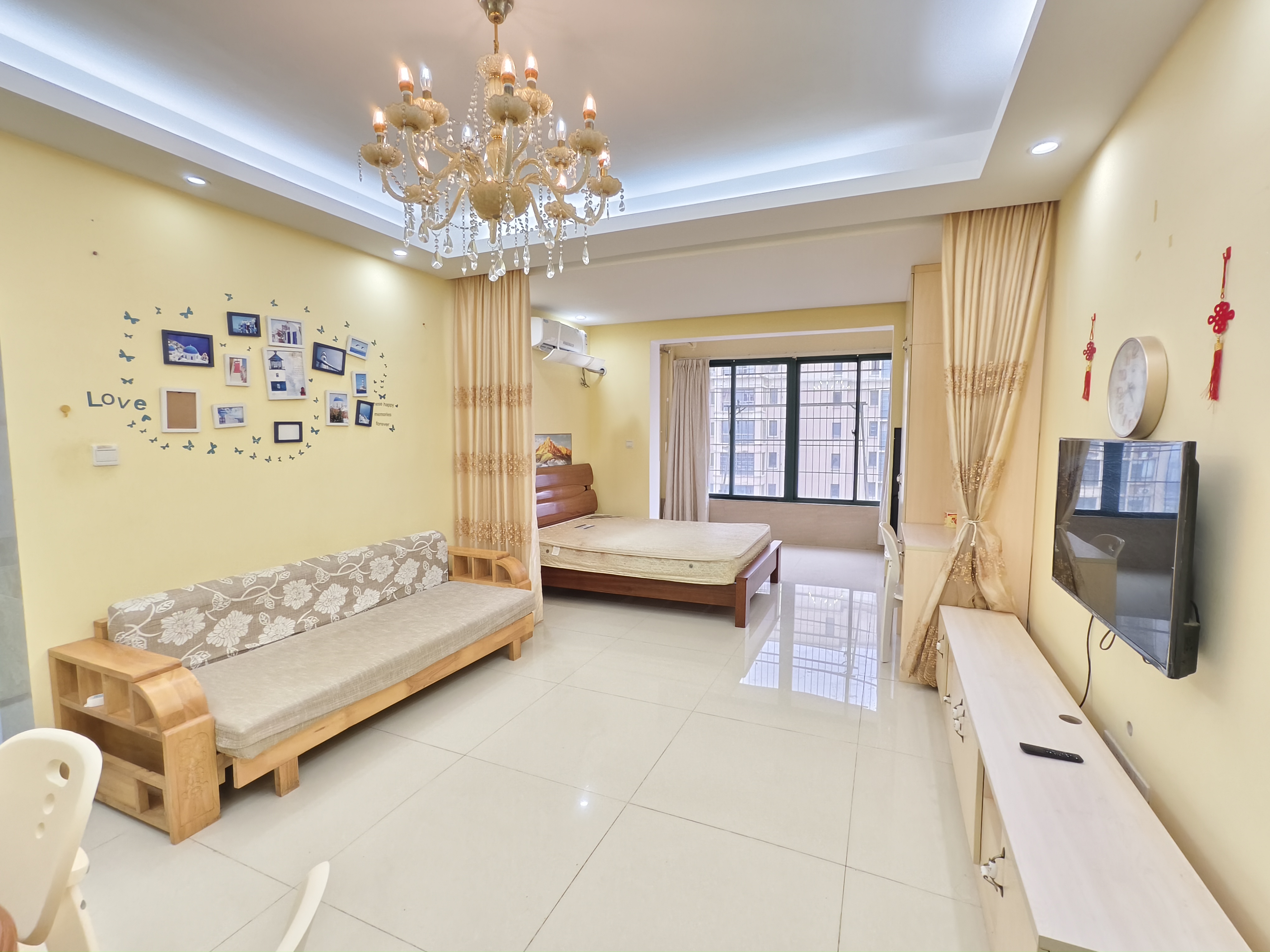 海阔天空-国瑞城二期(雅仕苑) 1室0厅1卫 2200.0元/月 海阔天空-国瑞城二期(雅仕苑) 1室0厅1卫 2200.0元/月室内图