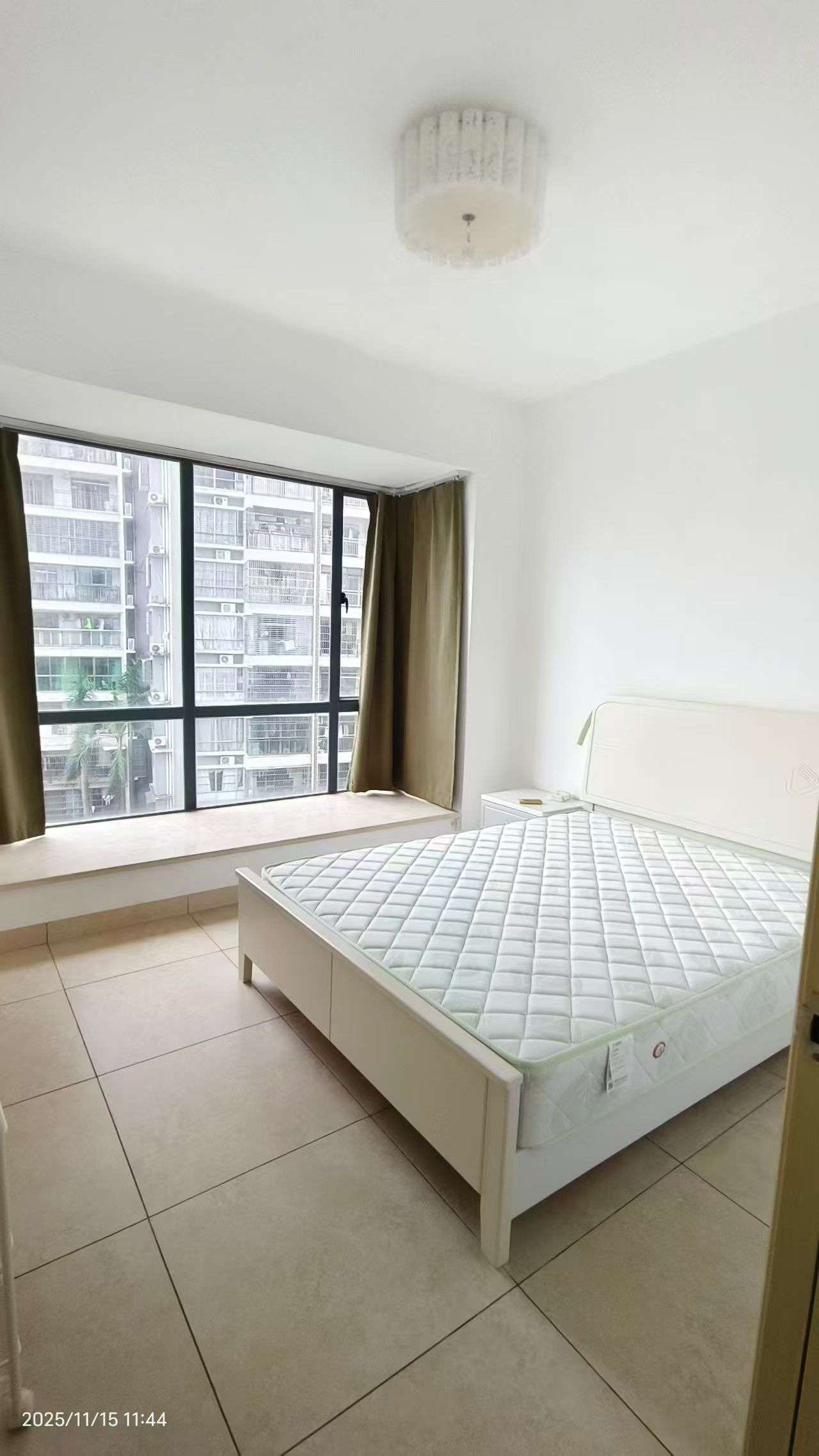 玉龙湾 1室1厅1卫 2000.0元/月 玉龙湾 1室1厅1卫 2000.0元/月室内图