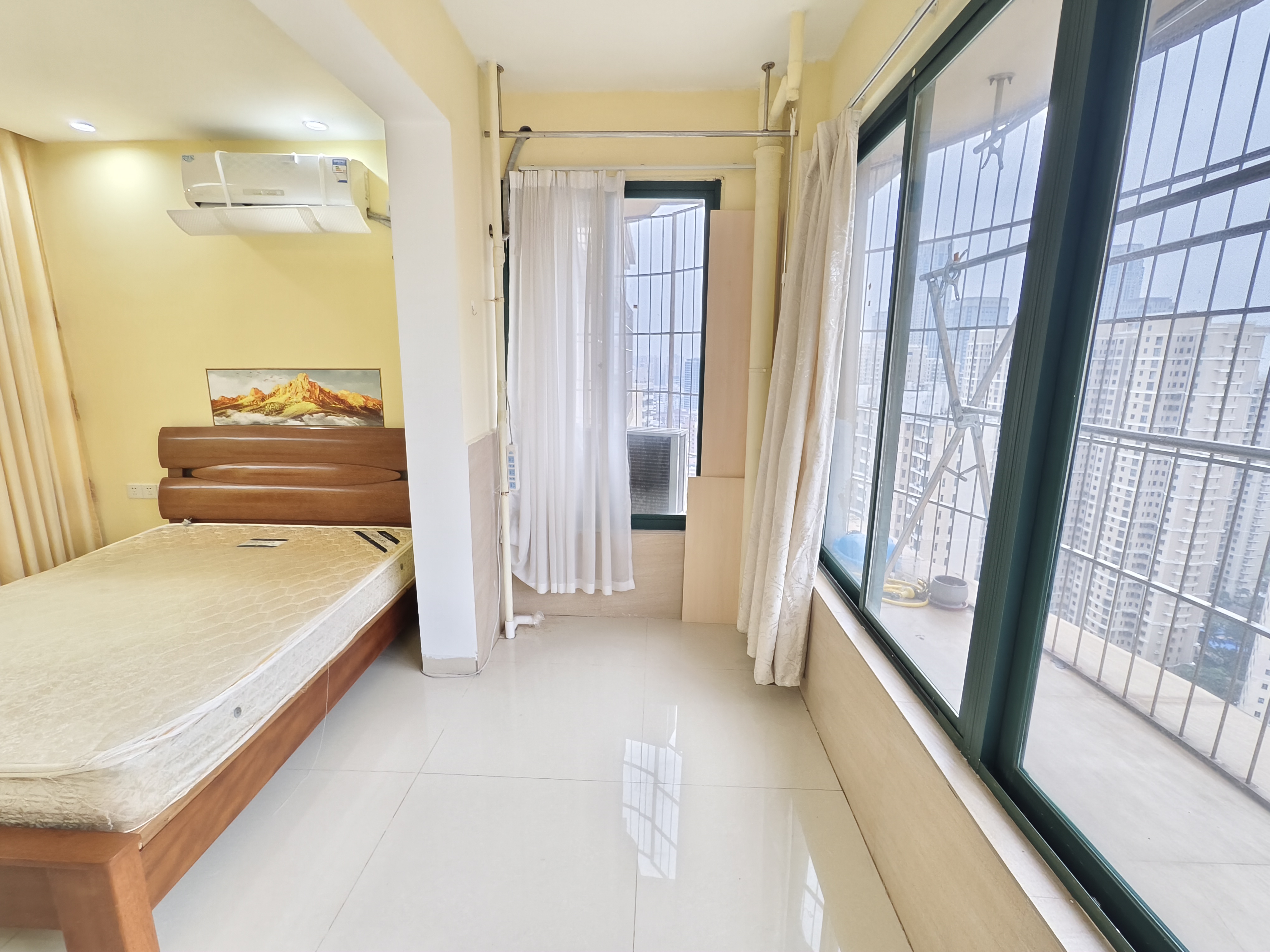 海阔天空-国瑞城二期(雅仕苑) 1室0厅1卫 2200.0元/月 海阔天空-国瑞城二期(雅仕苑) 1室0厅1卫 2200.0元/月室内图