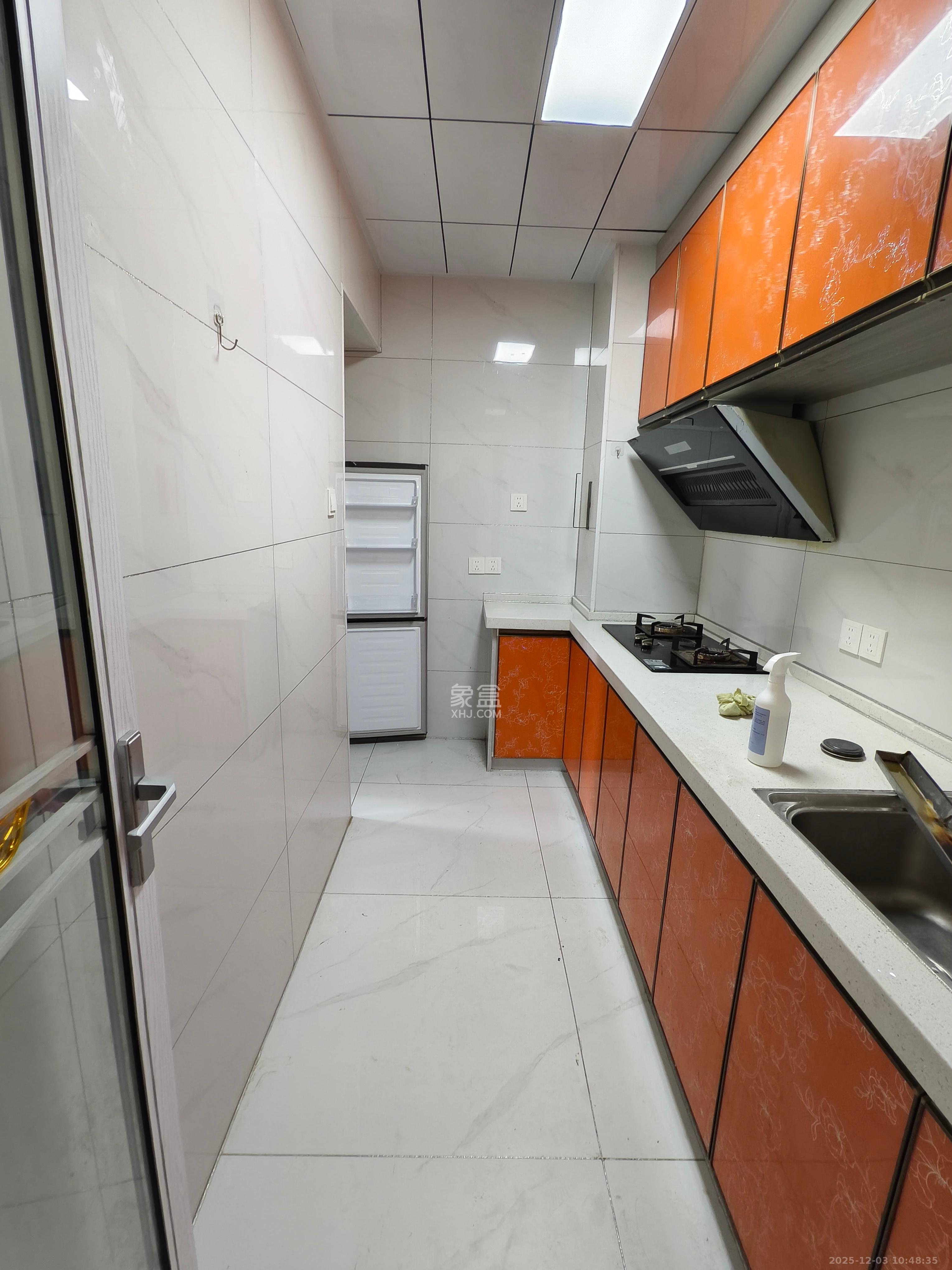 谷峰安置小区(惟德园) 2室2厅1卫 1900.0元/月 谷峰安置小区(惟德园) 2室2厅1卫 1900.0元/月室内图