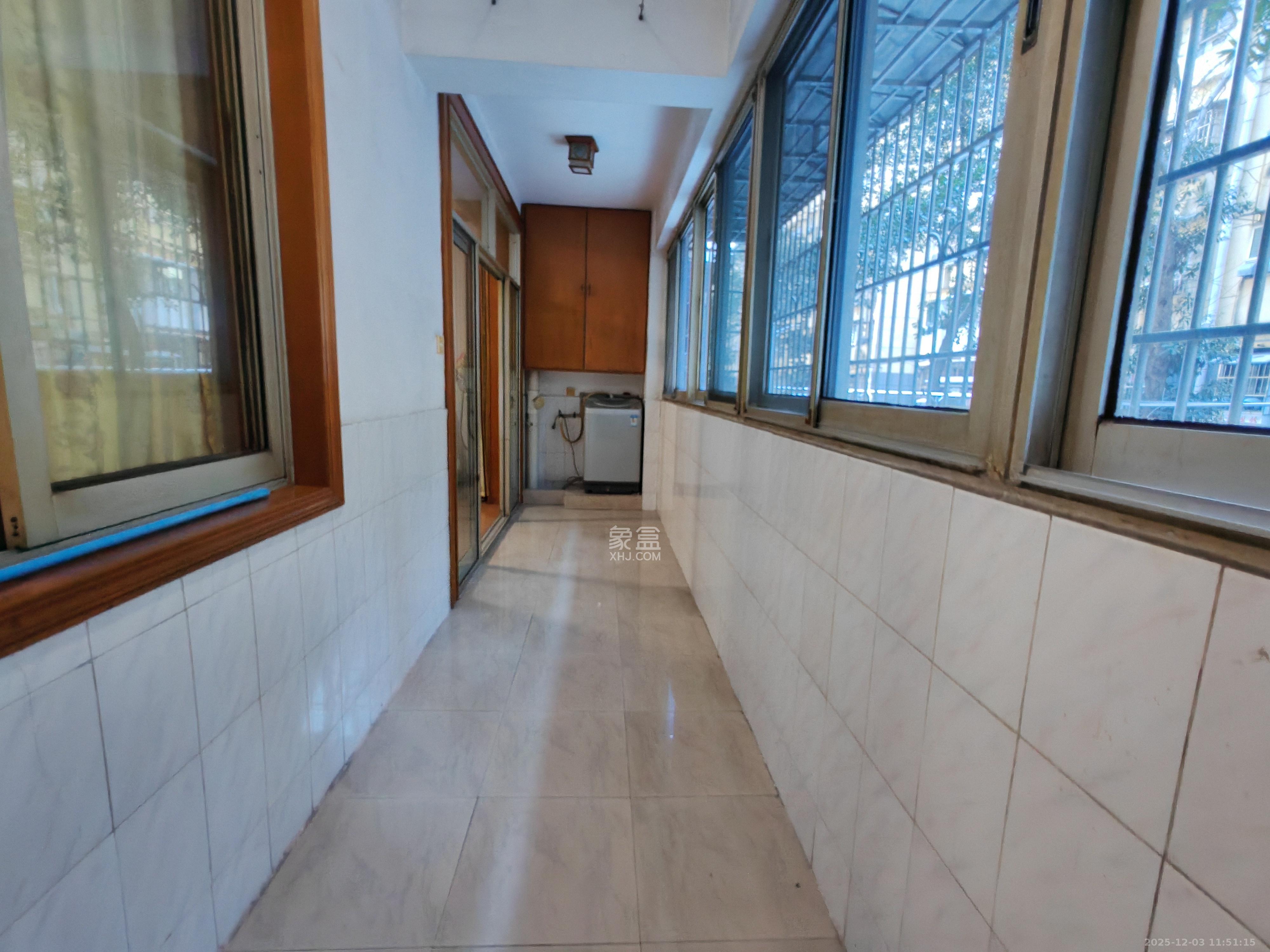 枫林小区 2室2厅1卫 1500.0元/月 枫林小区 2室2厅1卫 1500.0元/月室内图