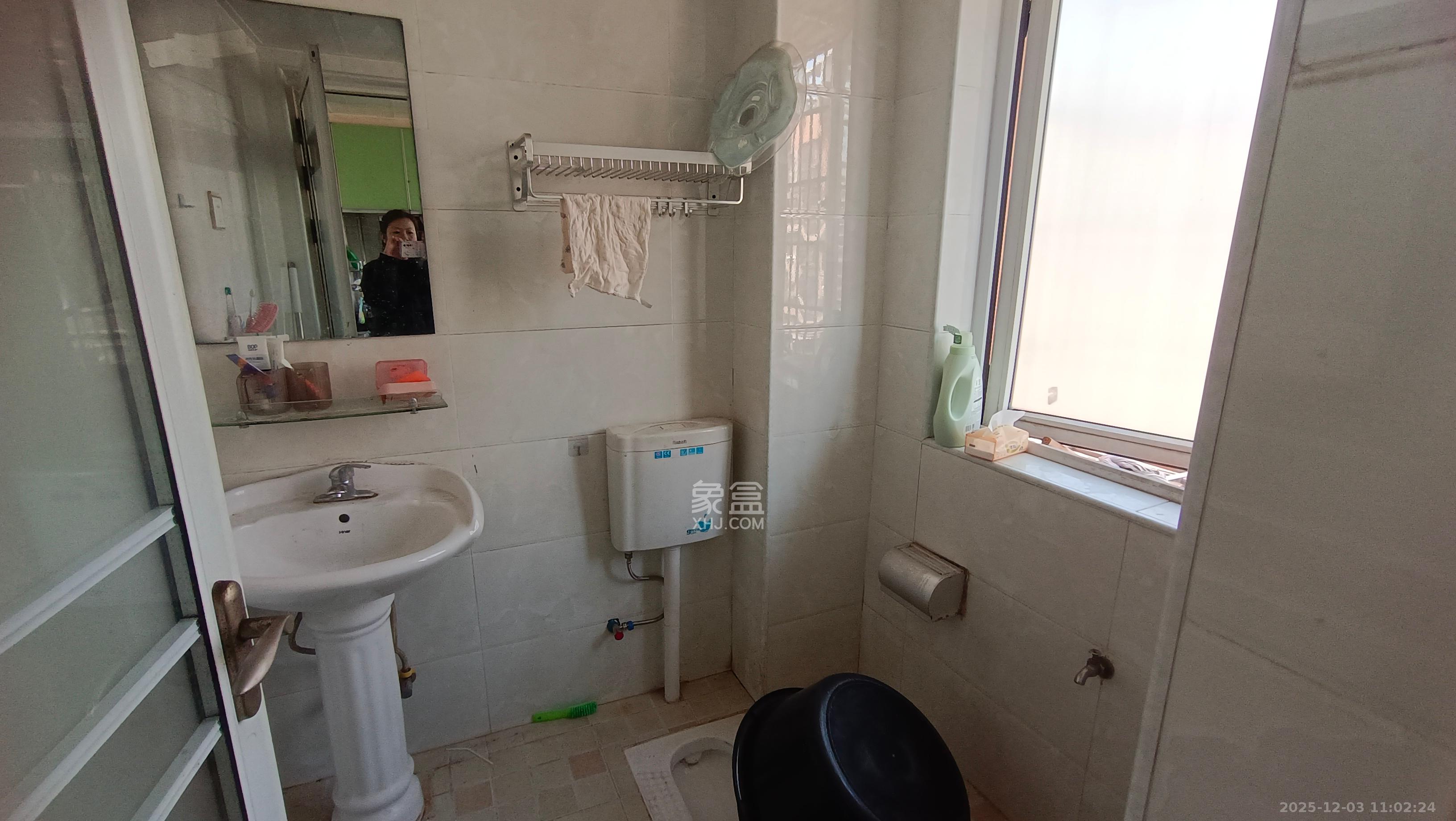 星城新宇月雅苑（月塘小区）  2室1厅1卫    1600.0元/月室内图