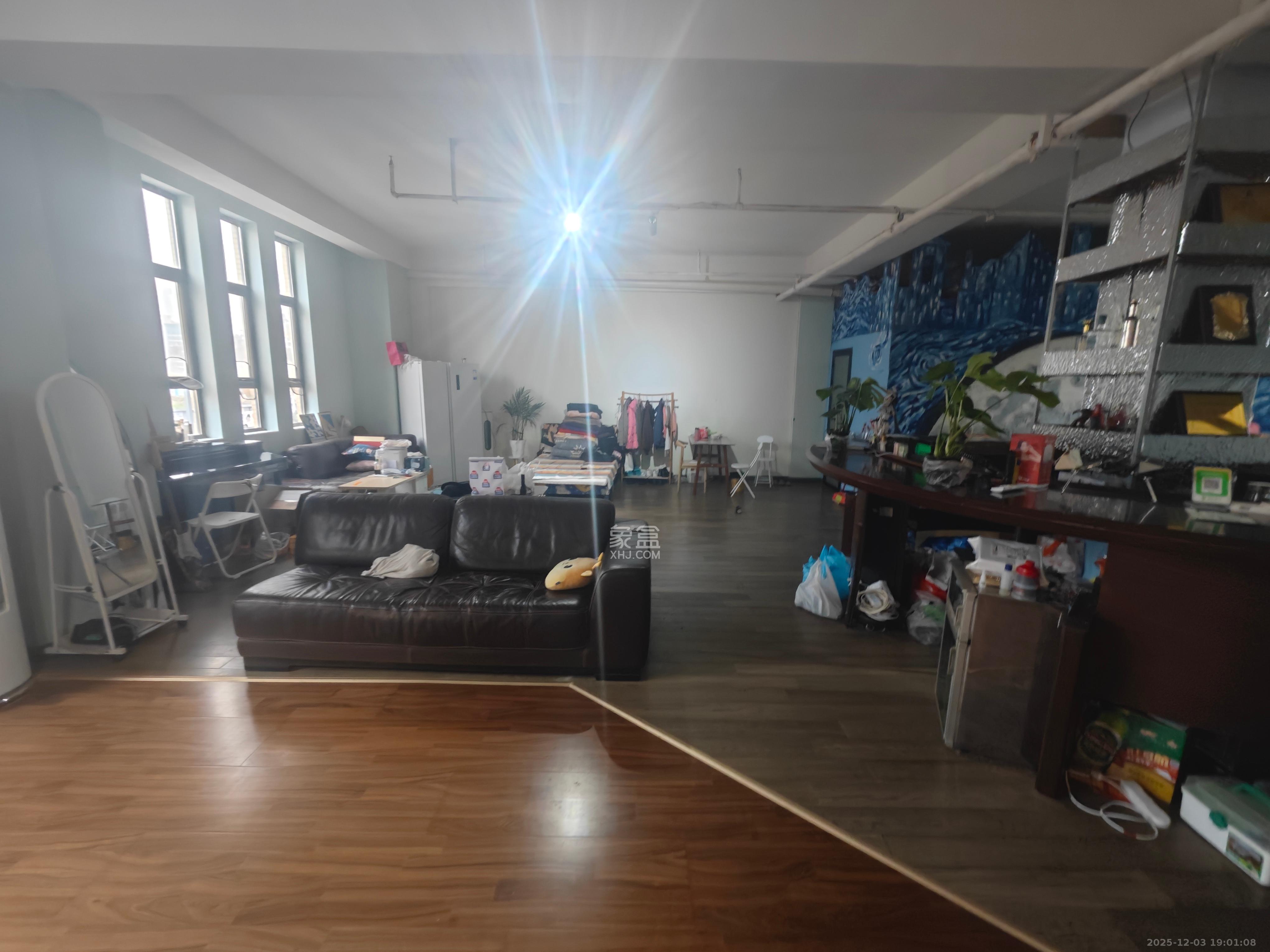 海伦春天   180.0㎡      2600.0元/月室内图