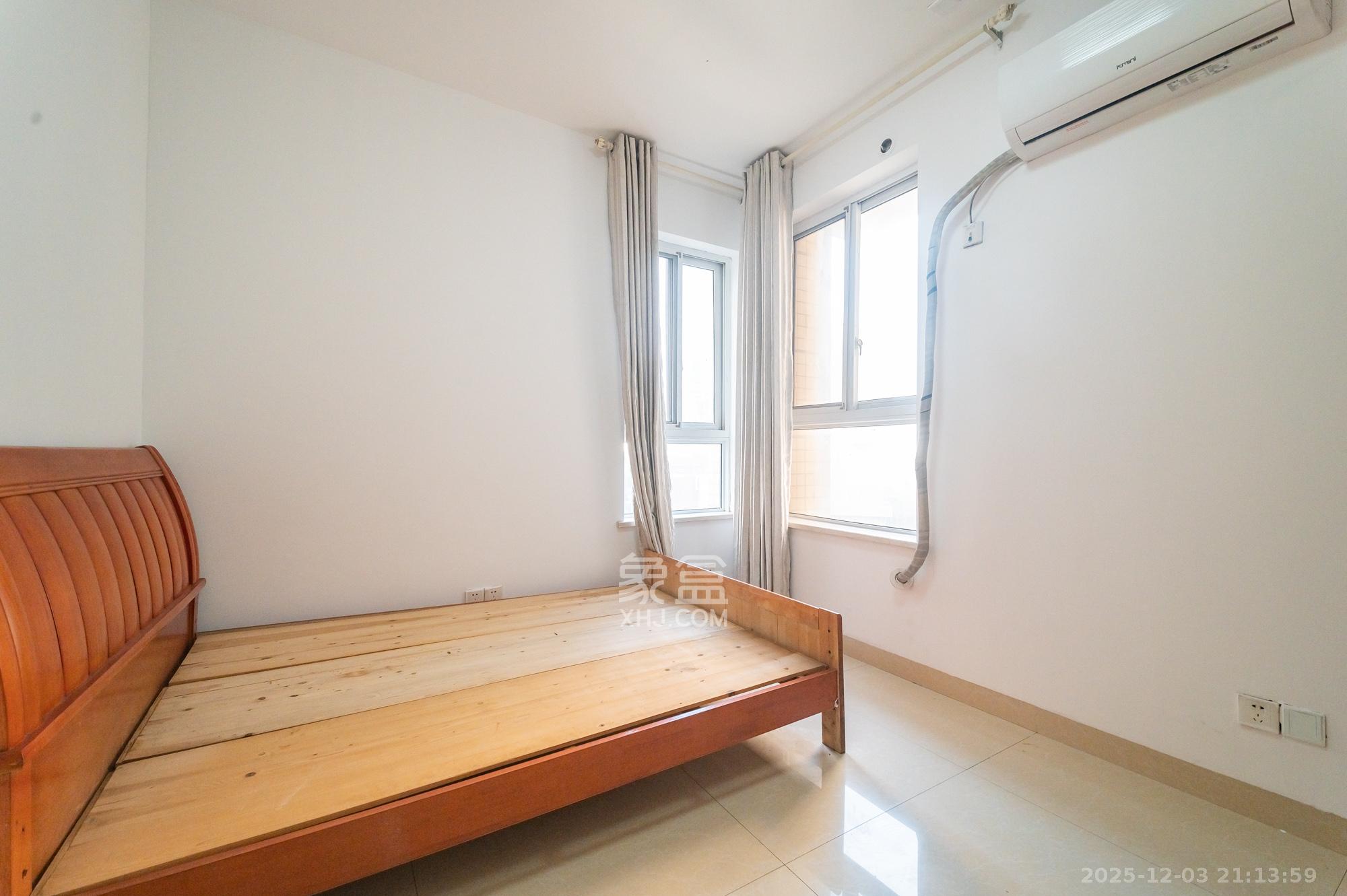 爱琴海岸 3室2厅2卫 67.8万 爱琴海岸 3室2厅2卫 67.8万卧室