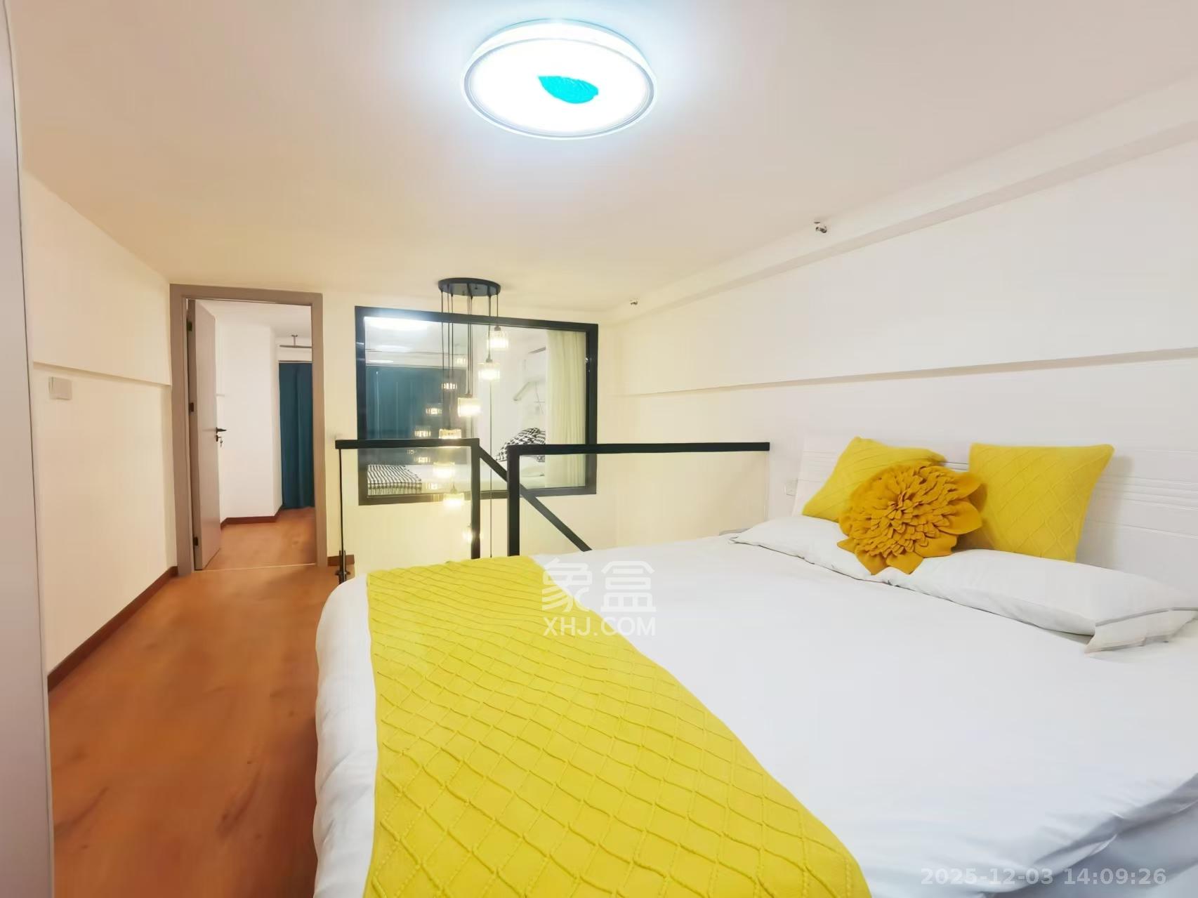 越秀悦湖台  2室2厅1卫    2300.0元/月室内图