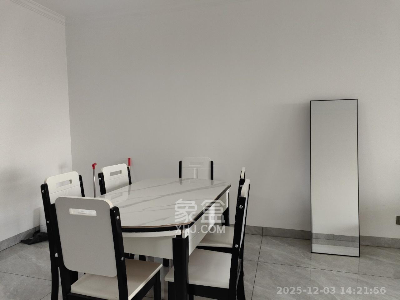 深业睿城  3室2厅2卫    2500.0元/月室内图