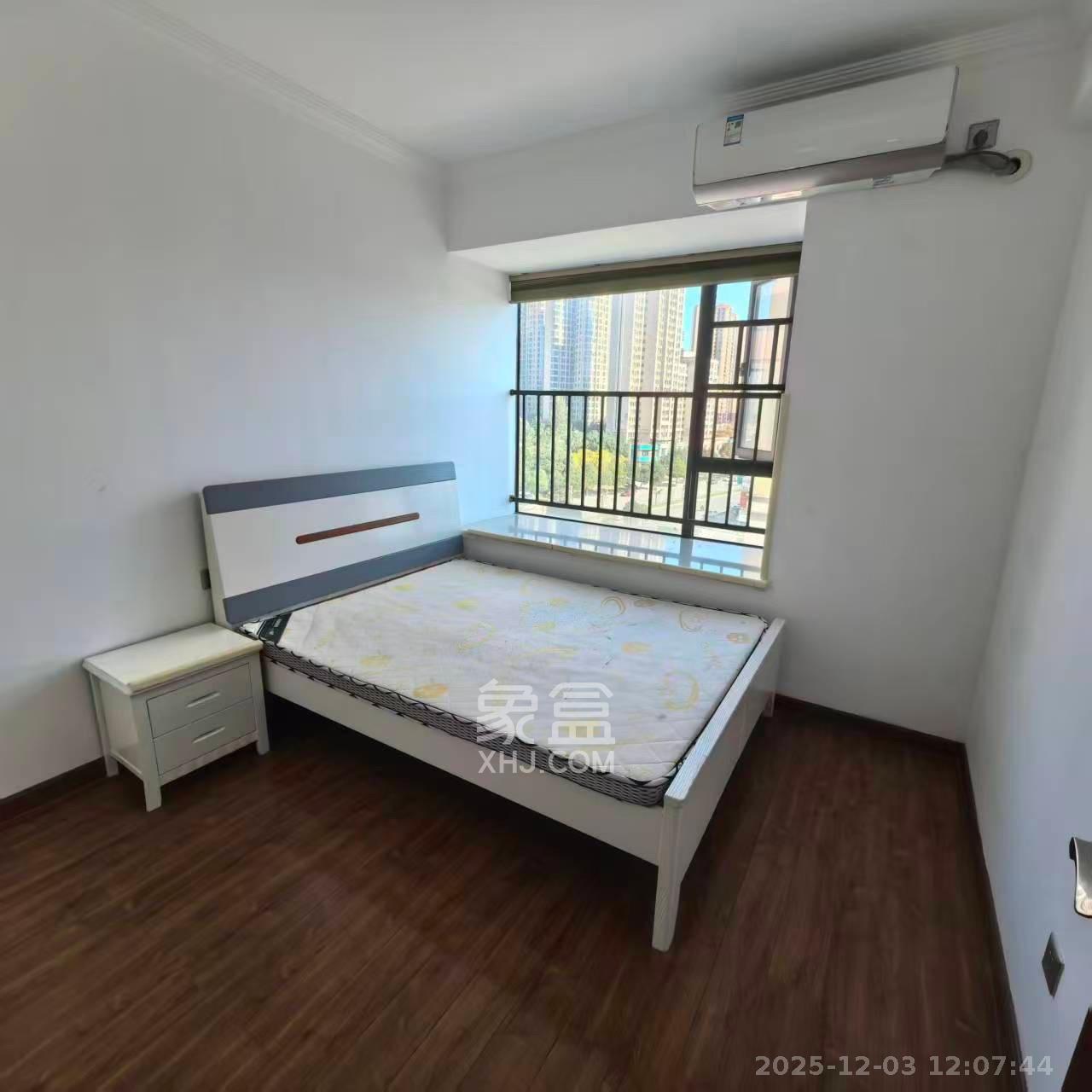 奥园誉景华府  3室2厅2卫    2300.0元/月室内图