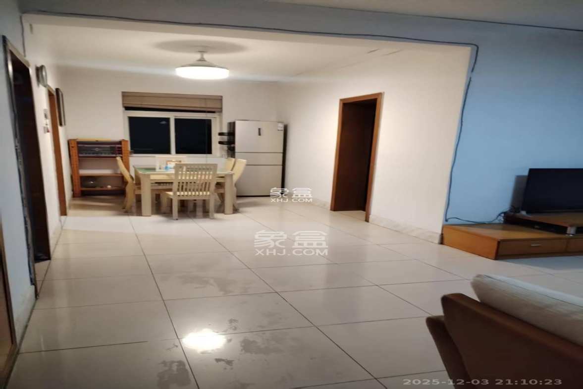 南园小区 2室2厅1卫 1500.0元/月 南园小区 2室2厅1卫 1500.0元/月室内图