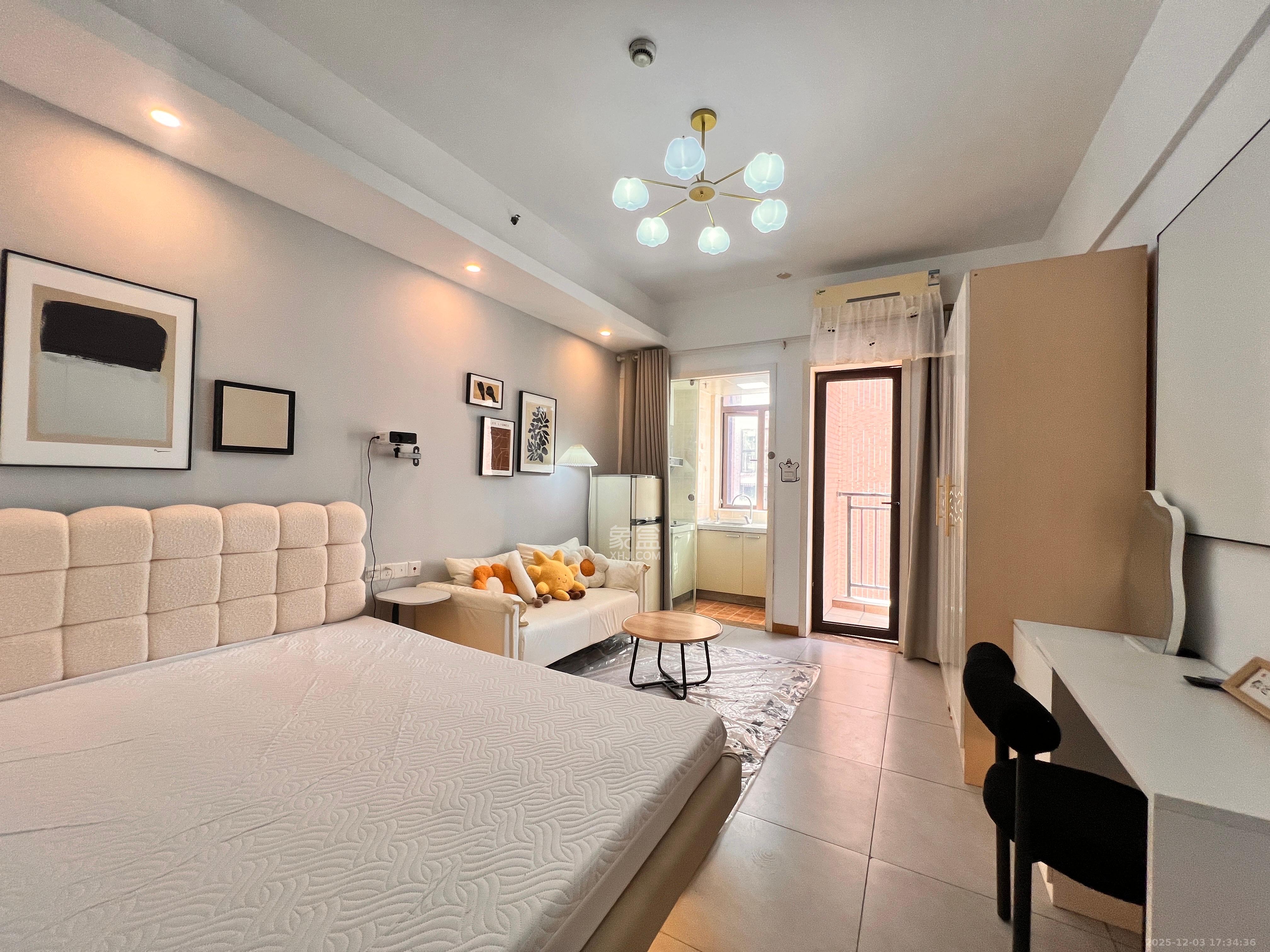 水岸世景 1室1厅1卫 1400.0元/月 水岸世景 1室1厅1卫 1400.0元/月室内图