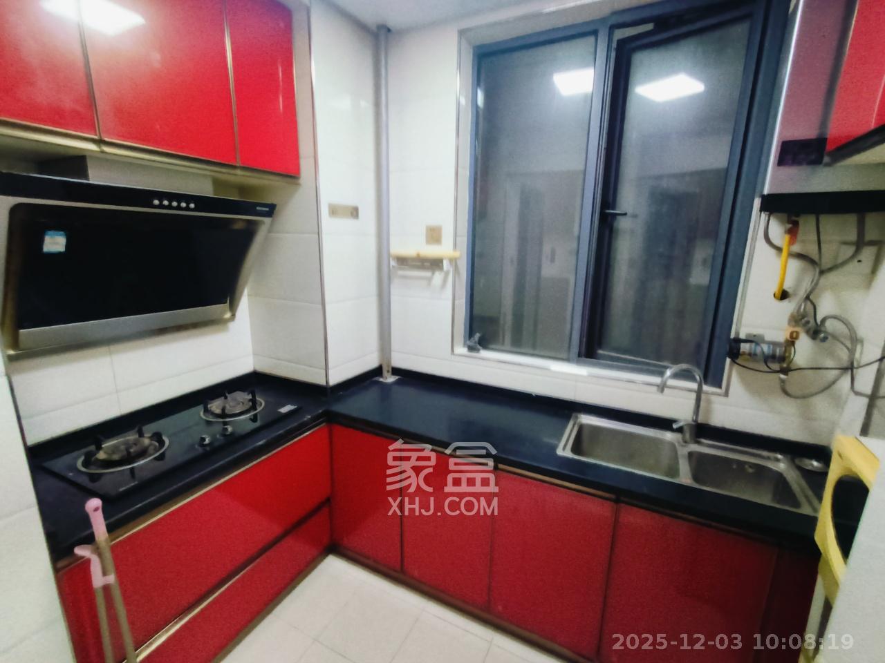 荣盛花语馨苑  2室1厅1卫    1900.0元/月室内图