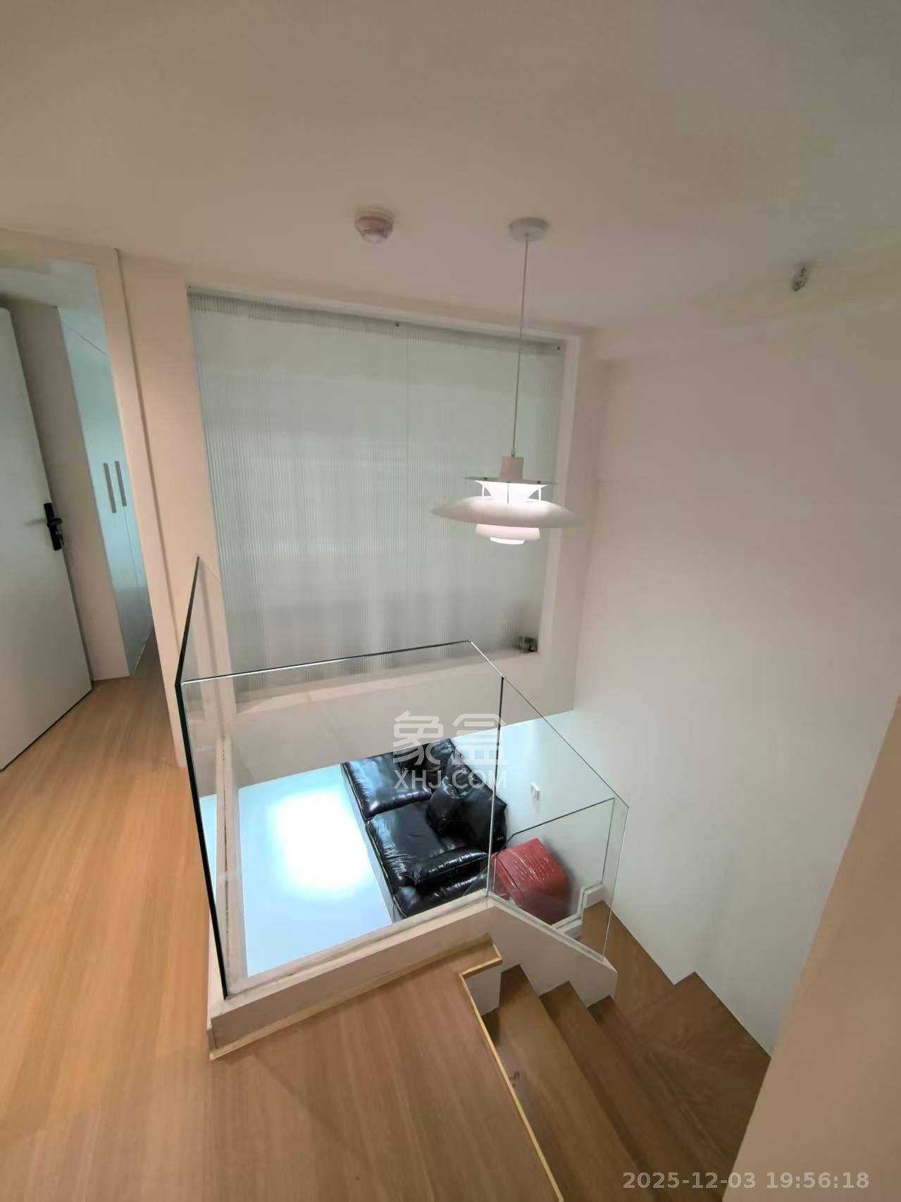 福晟翡翠湾  2室1厅1卫    2300.0元/月室内图