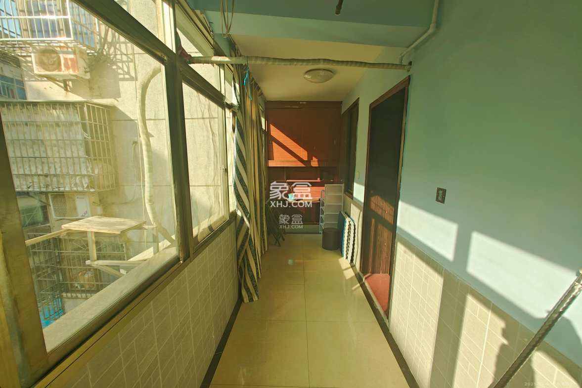 营盘东路、营盘西路散盘 1室0厅0卫 2200.0元/月 营盘东路、营盘西路散盘 1室0厅0卫 2200.0元/月室内图