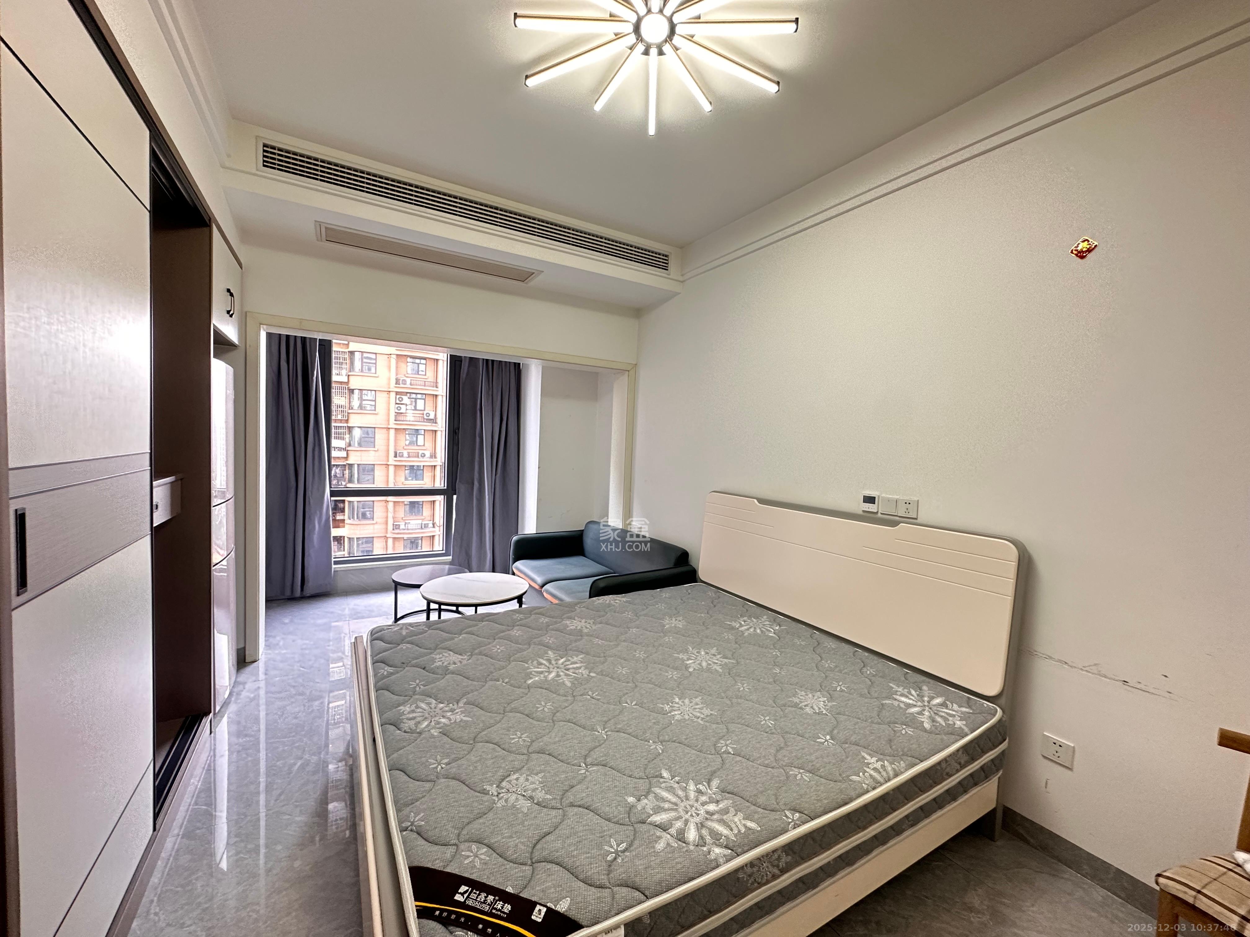 嘉雨兴园  1室0厅0卫    1800.0元/月