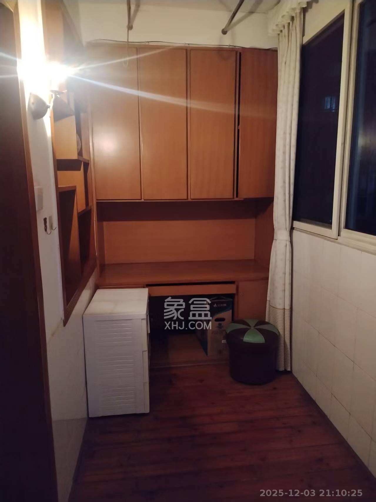 南园小区  2室2厅1卫    1500.0元/月室内图