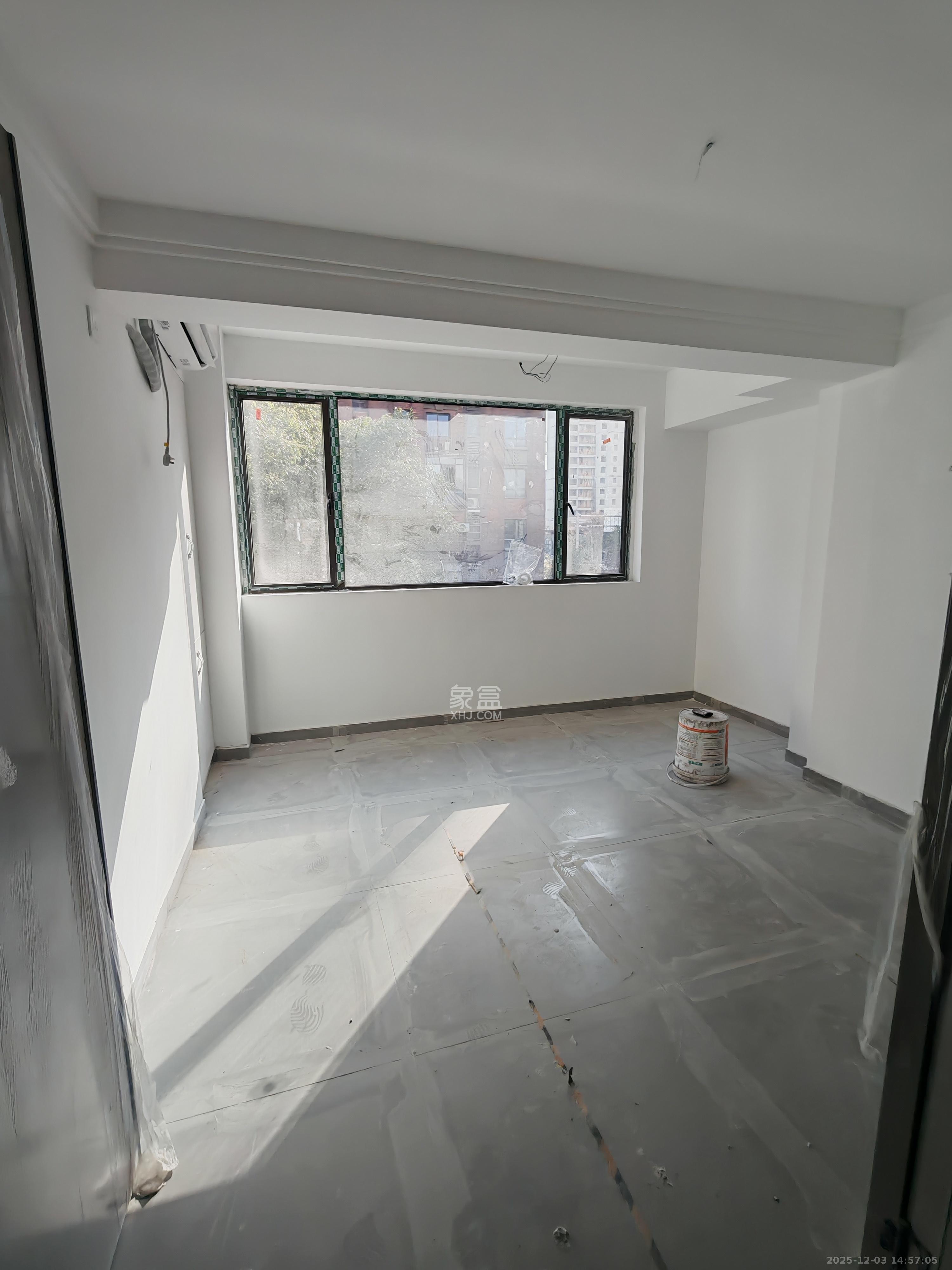 绿地公馆（绿地名邸）   278.26㎡      7000.0元/月室内图