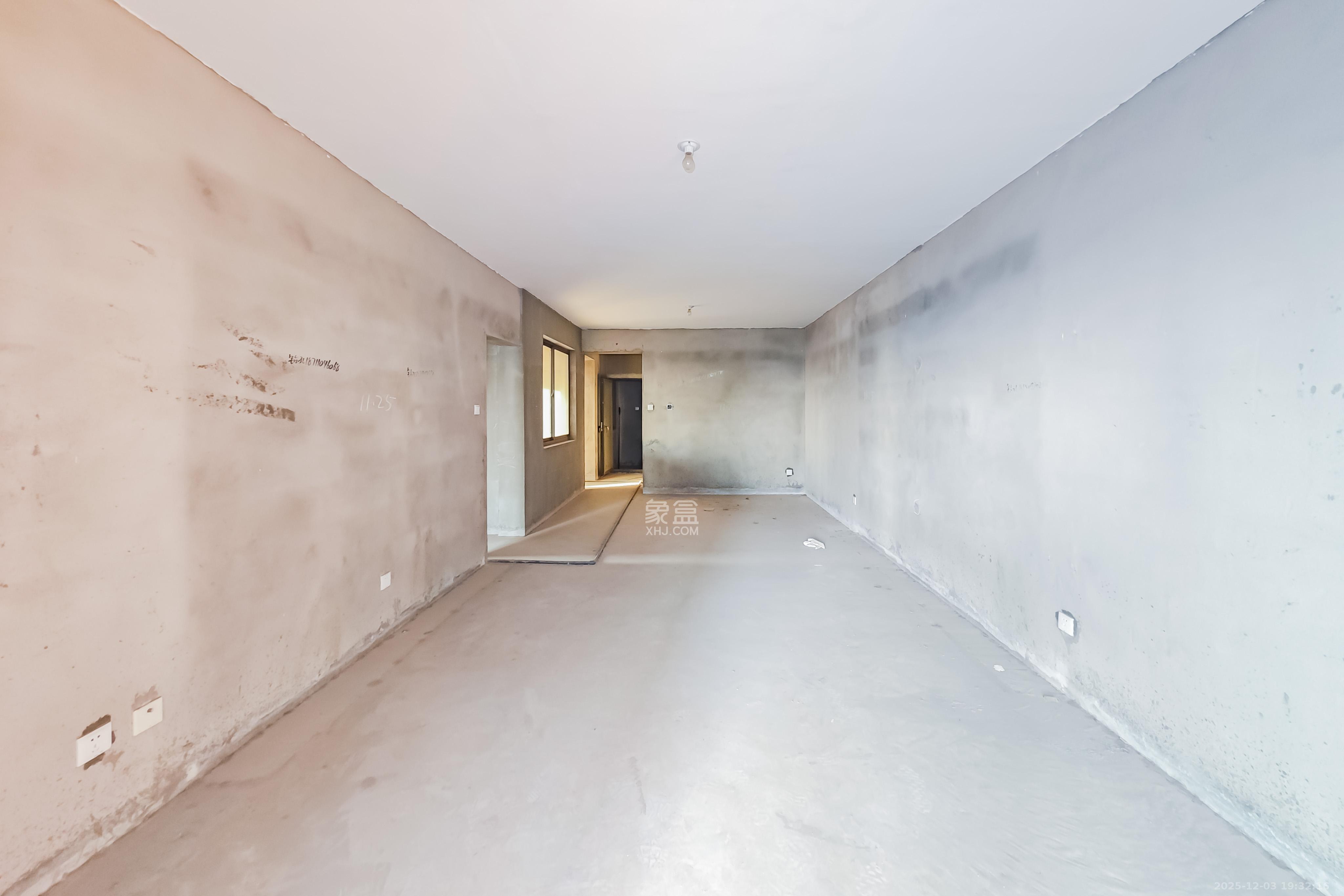 半山壹号  3室1厅1卫    115.0万