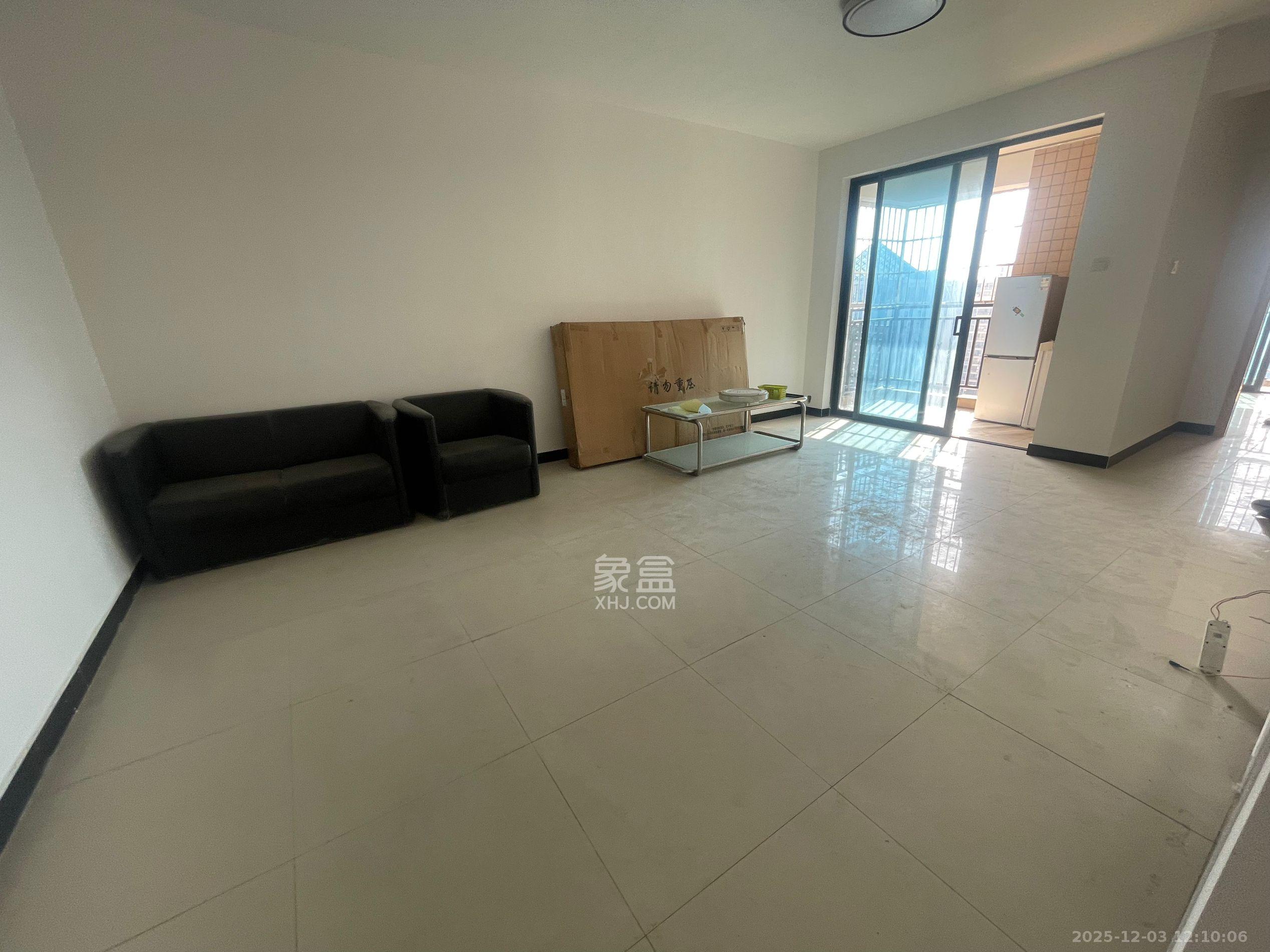 凯通国际城（凯通朝庭）  1室2厅1卫    2400.0元/月