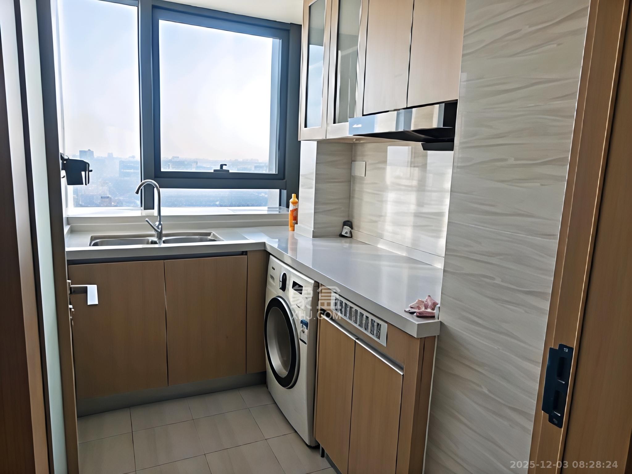 恒大珺悦府  3室2厅1卫    3100.0元/月室内图