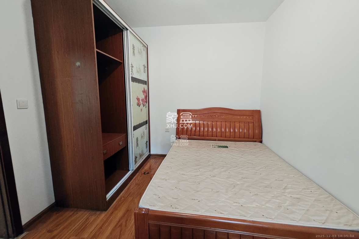 保利麓谷林语D区 2室1厅1卫 2100.0元/月 保利麓谷林语D区 2室1厅1卫 2100.0元/月室内图