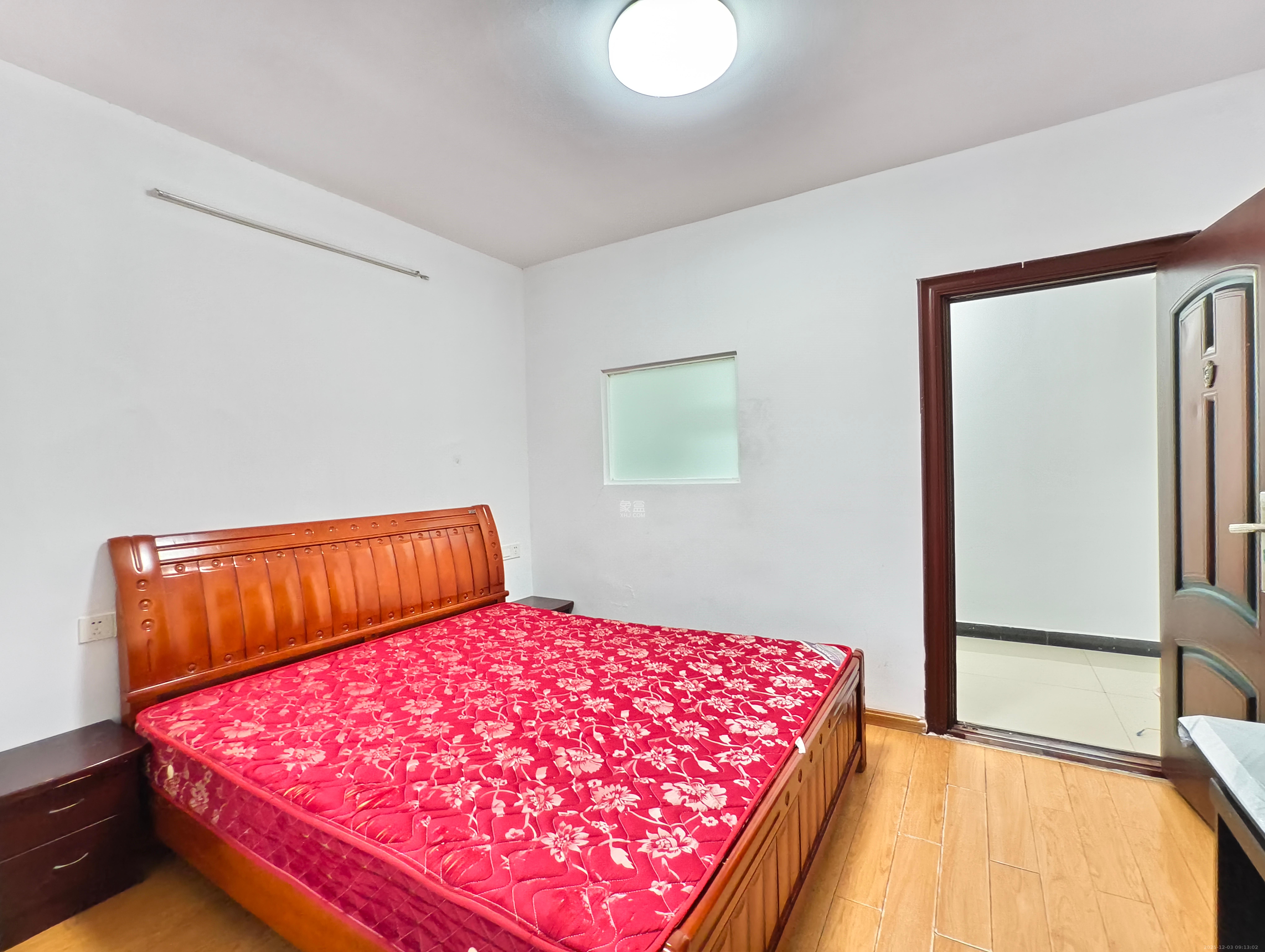 麓江春  2室1厅1卫    1700.0元/月室内图