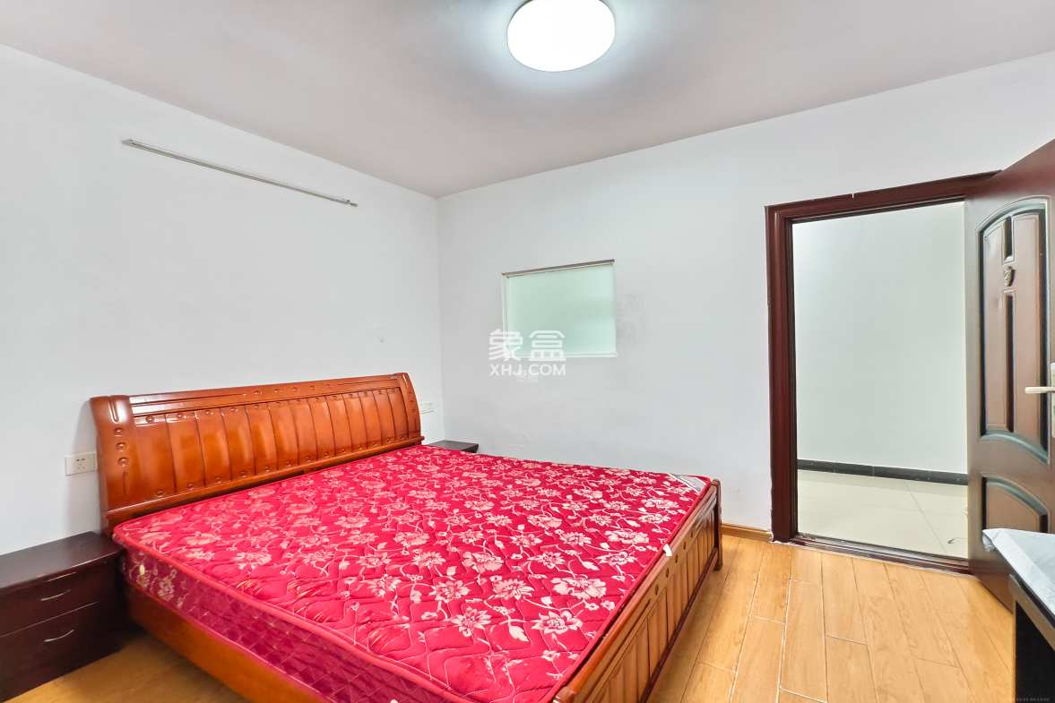 麓江春 2室1厅1卫 1700.0元/月 麓江春 2室1厅1卫 1700.0元/月室内图