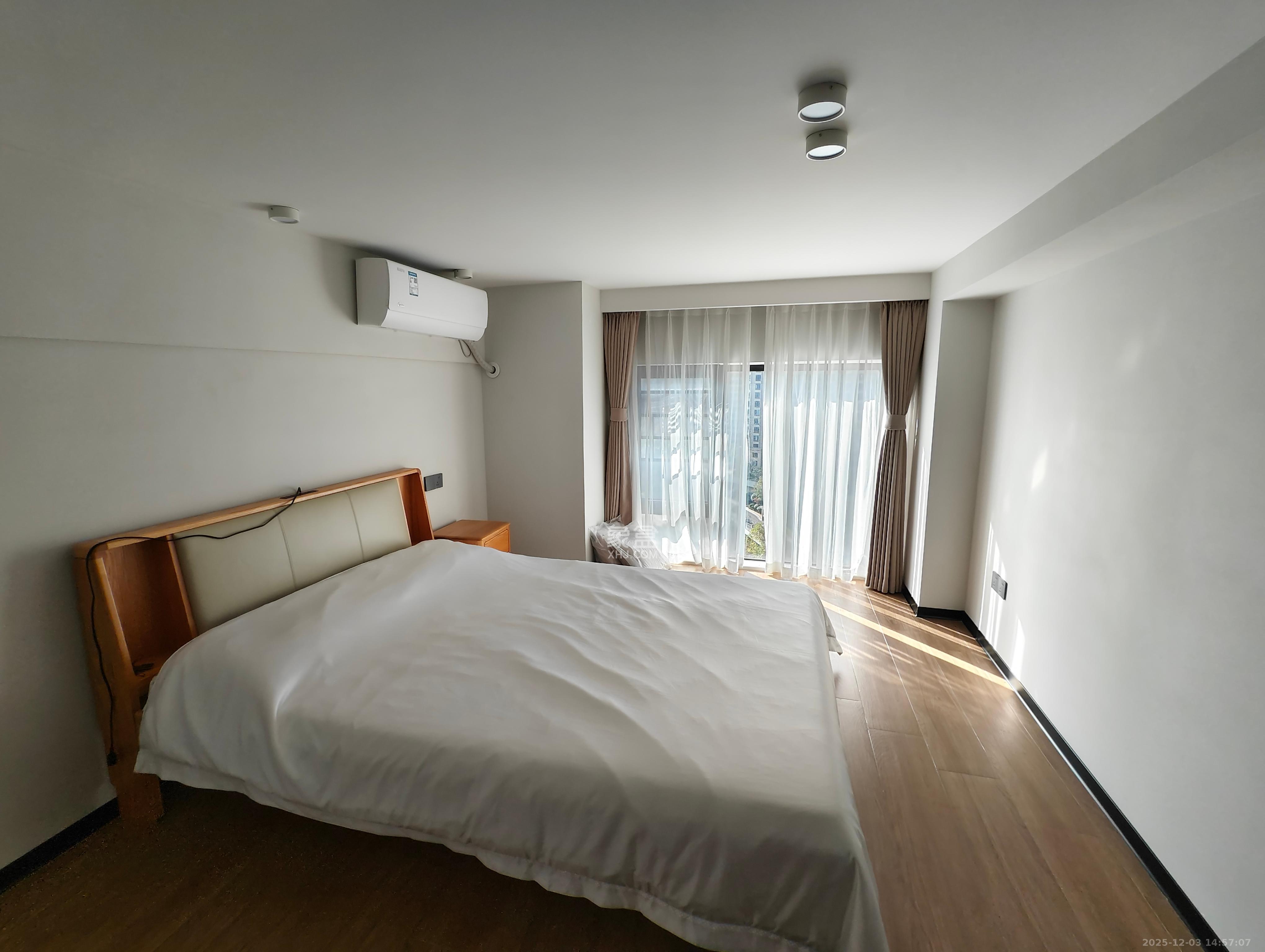 卓越江岸  1室0厅0卫    3800.0元/月室内图