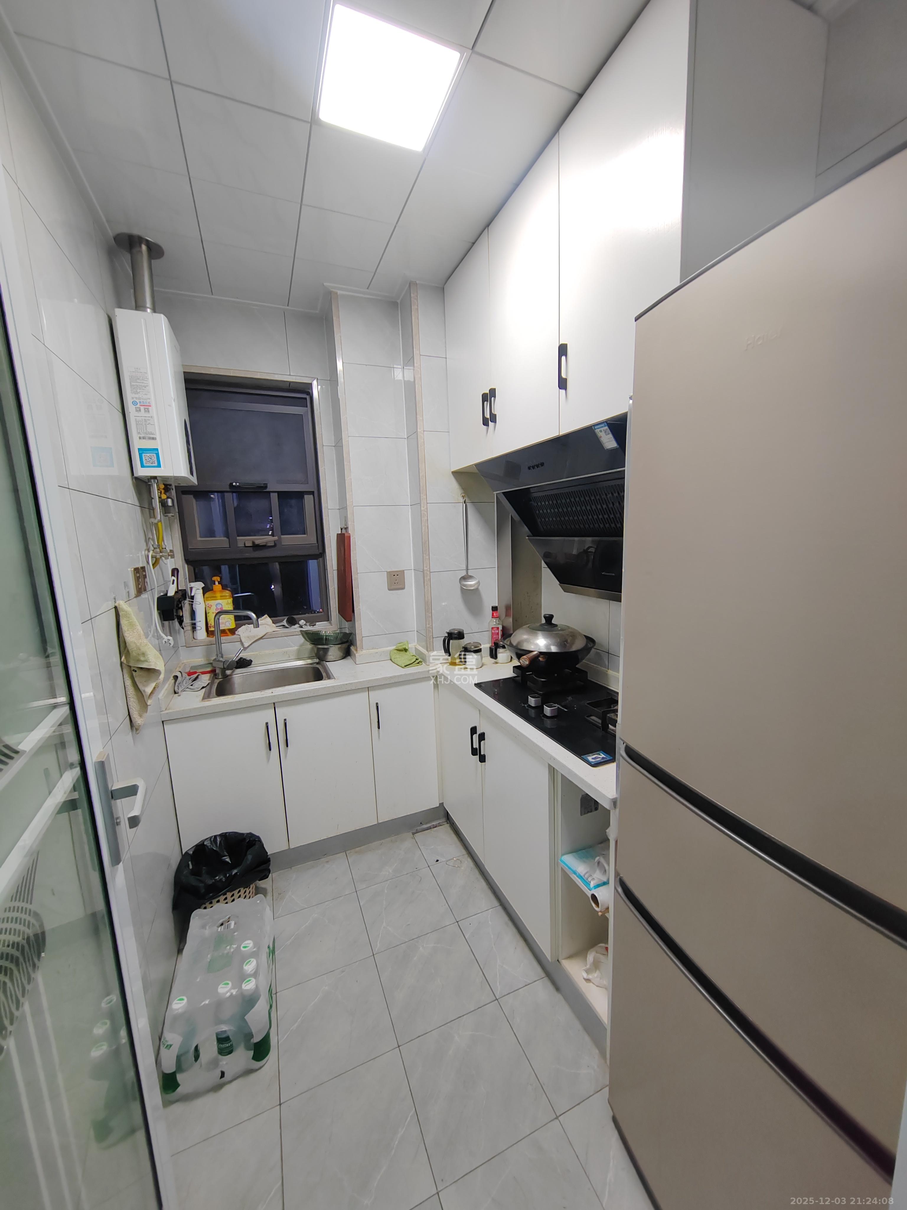 卓越浅水湾 2室1厅1卫 2200.0元/月 卓越浅水湾 2室1厅1卫 2200.0元/月室内图