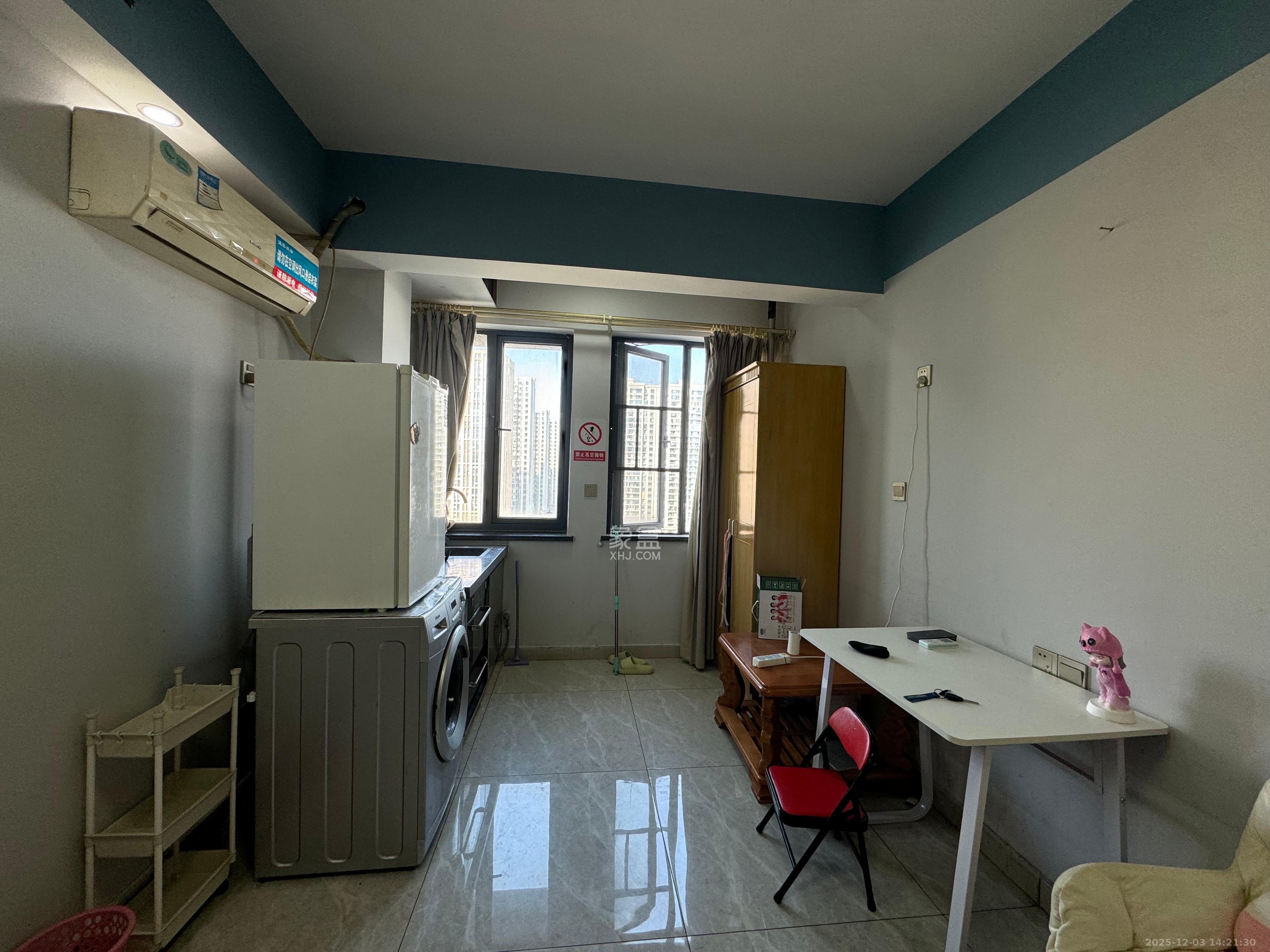 欧亚达国际广场 1室1厅1卫 1000.0元/月 欧亚达国际广场 1室1厅1卫 1000.0元/月室内图