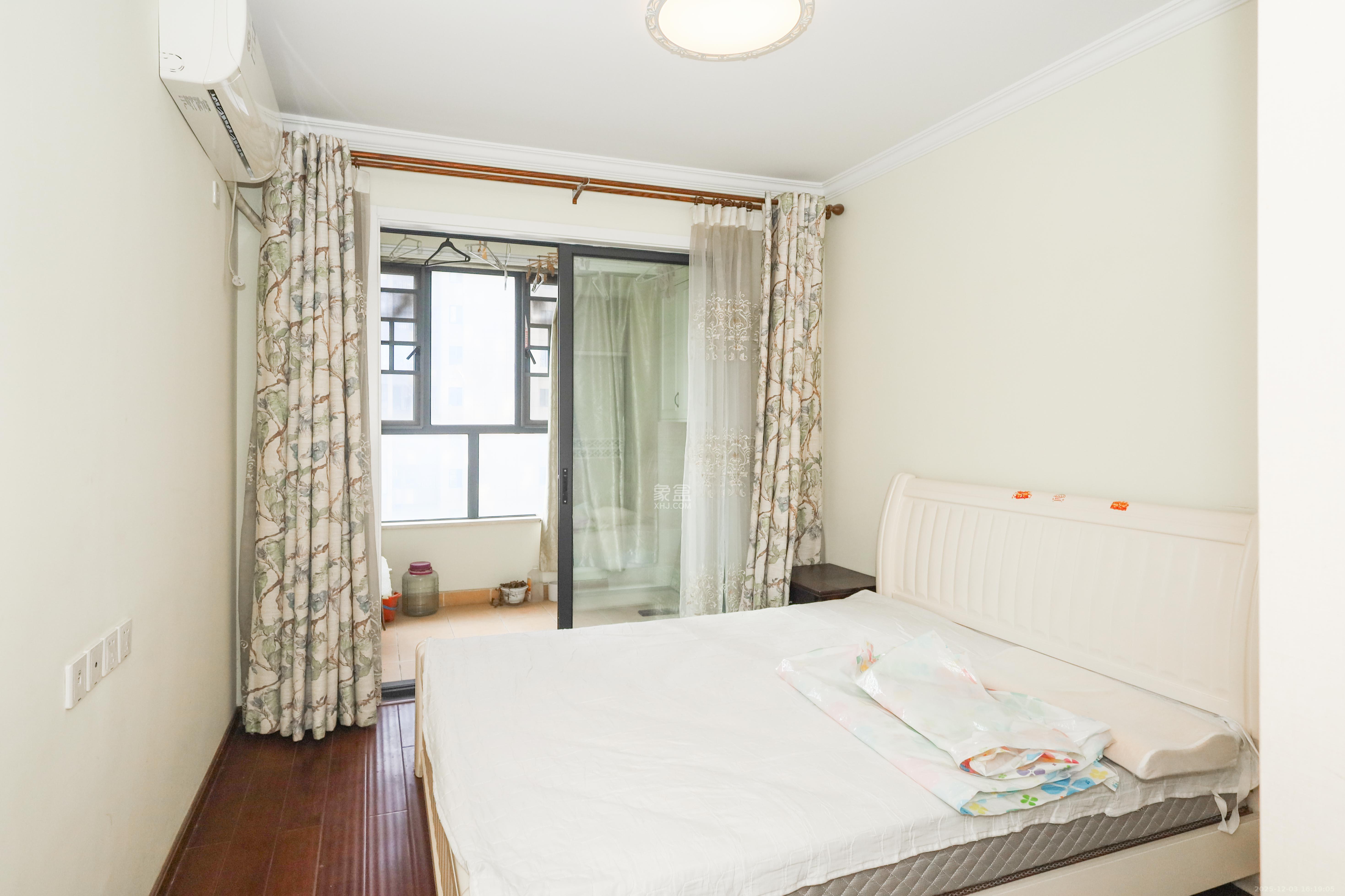 中国铁建梅溪青秀一期  4室2厅1卫    3000.0元/月室内图