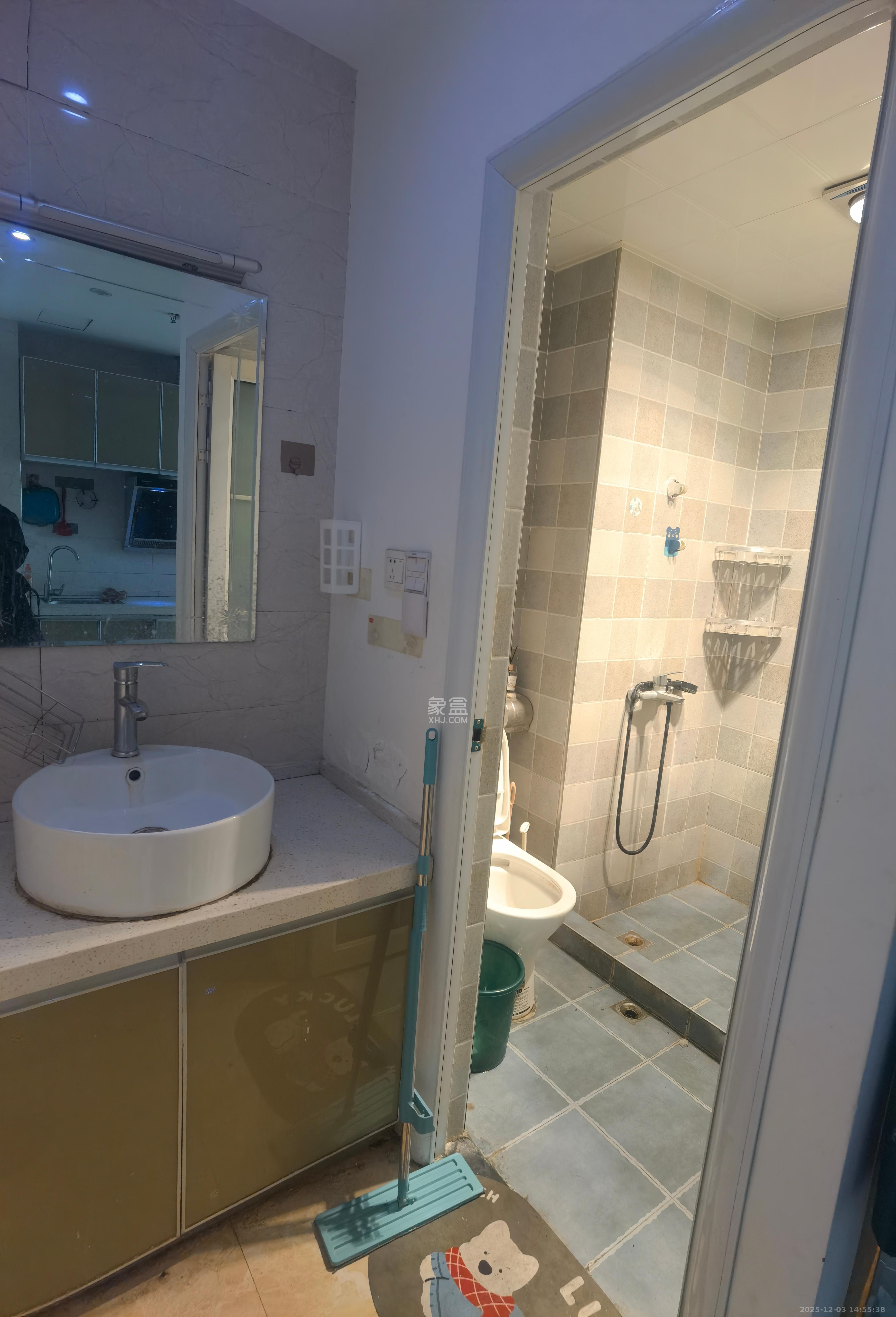 御溪国际  1室1厅1卫    1600.0元/月