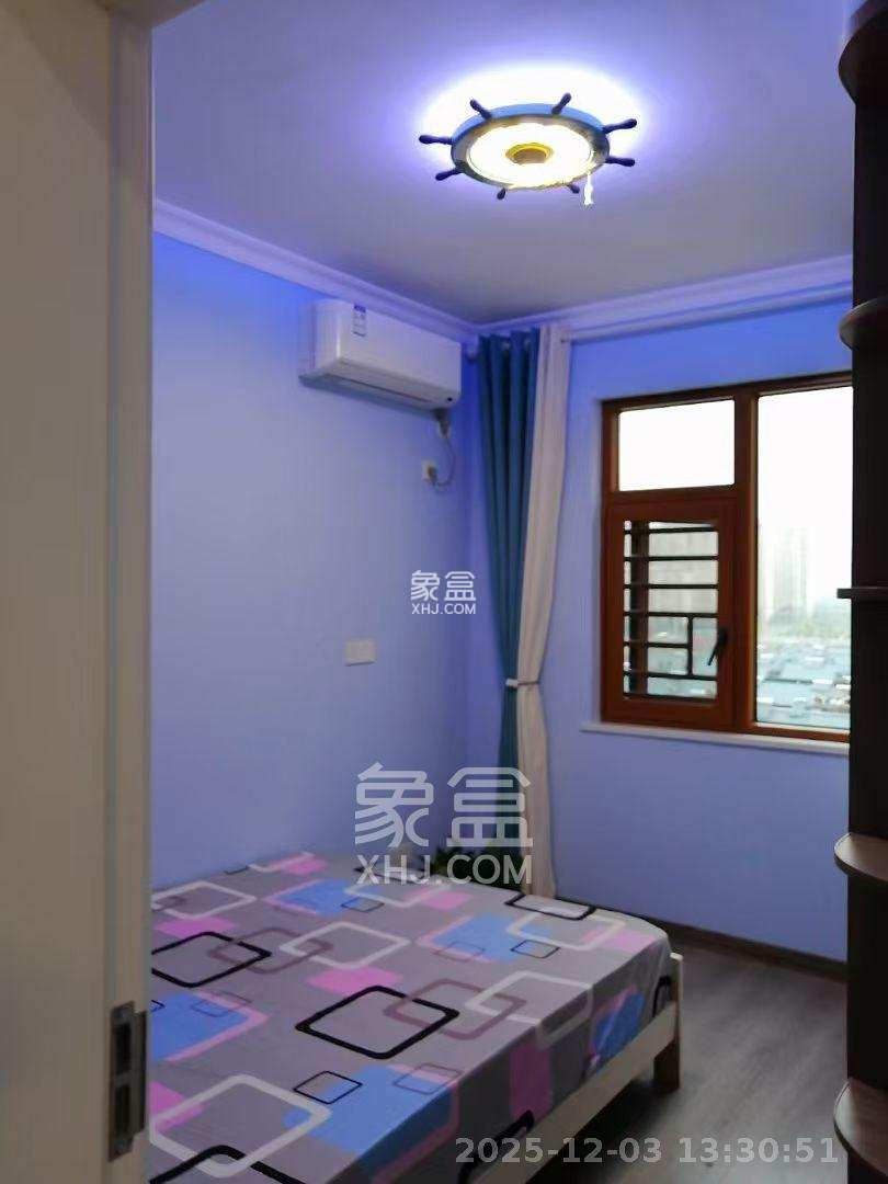 滨河嘉园 3室2厅2卫 2800.0元/月 滨河嘉园 3室2厅2卫 2800.0元/月室内图