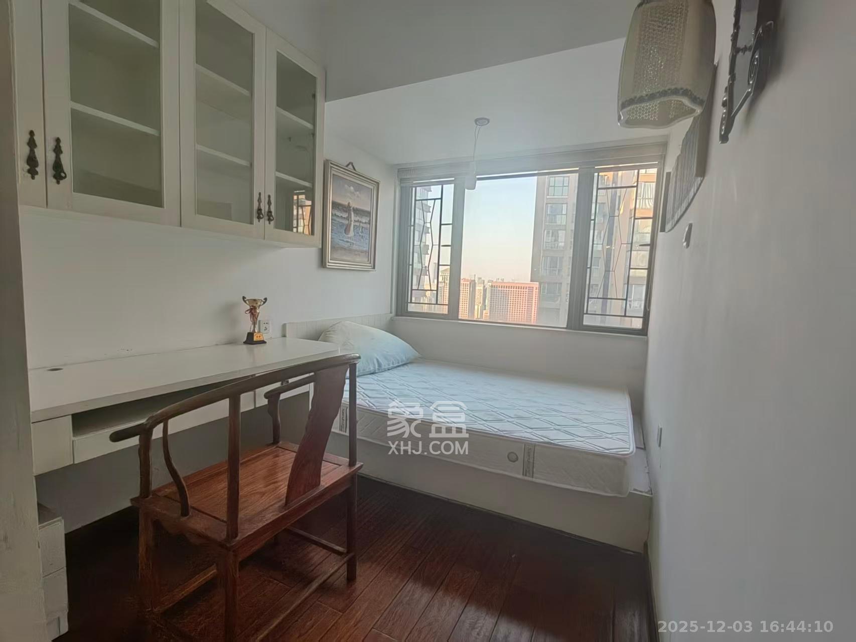 万博汇  3室2厅1卫    2800.0元/月室内图