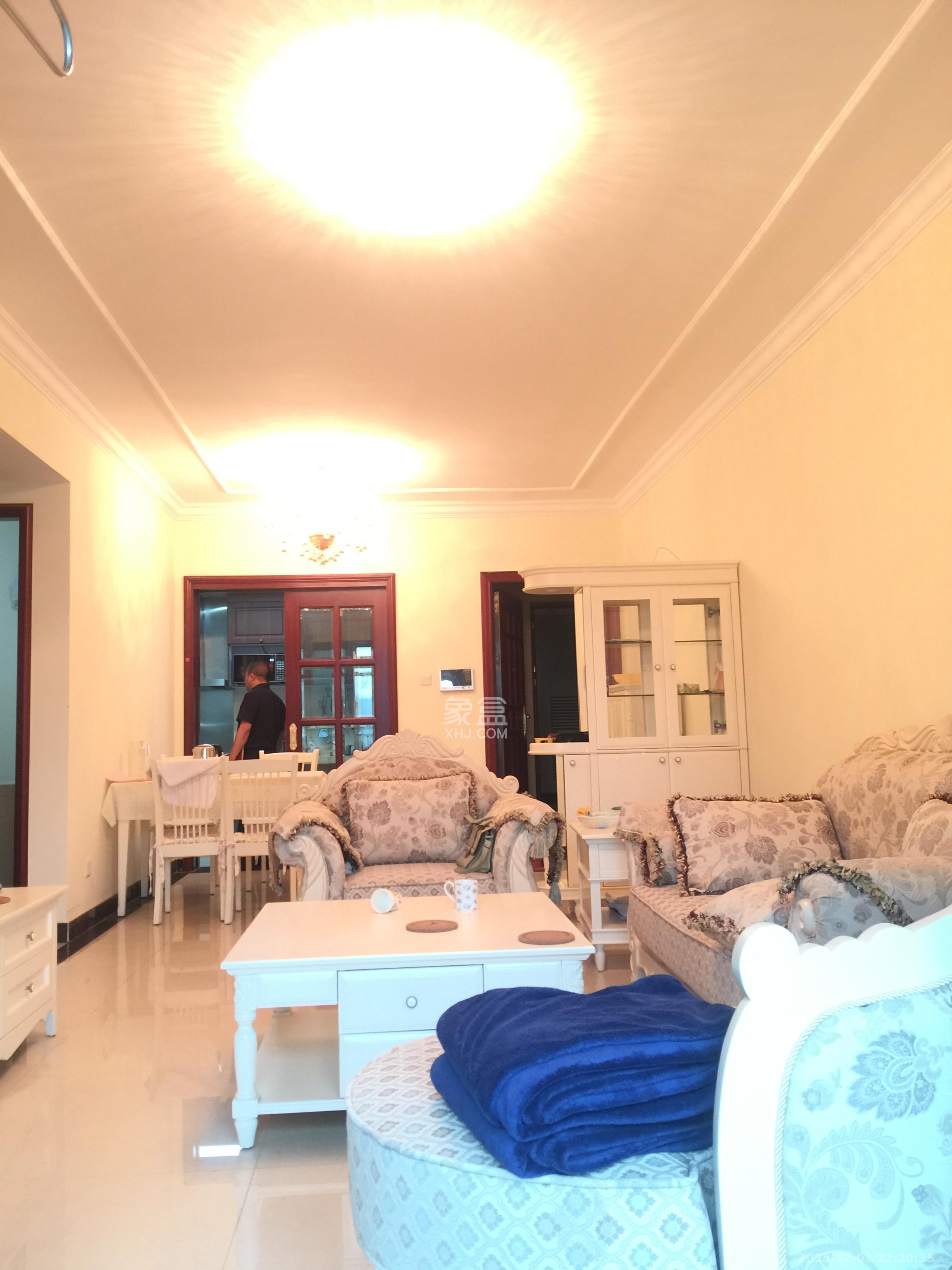 恒大城  2室2厅1卫    2000.0元/月