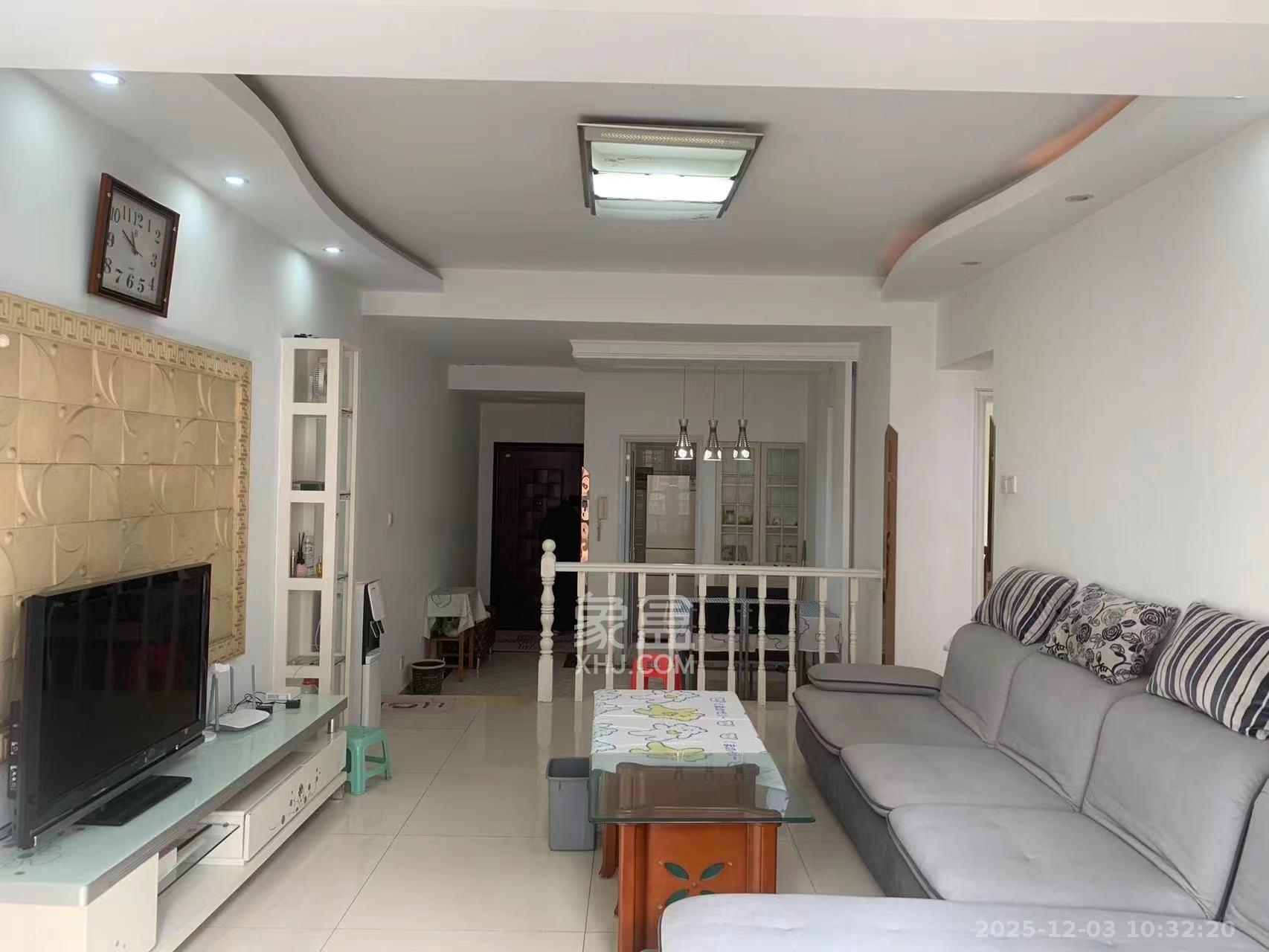 东玺门  2室1厅1卫    2500.0元/月室内图