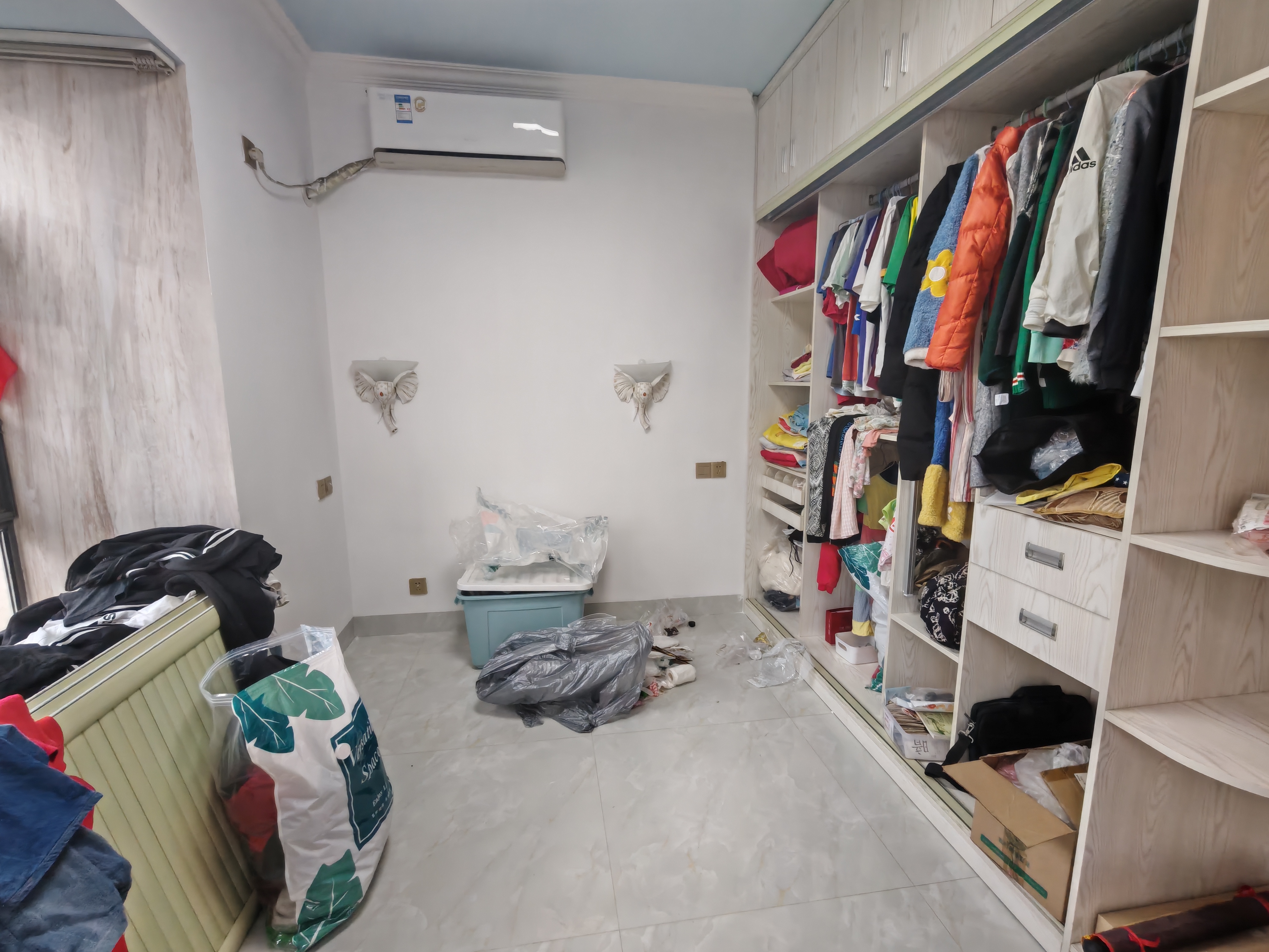 椰海雅苑  2室2厅1卫    2700.0元/月室内图