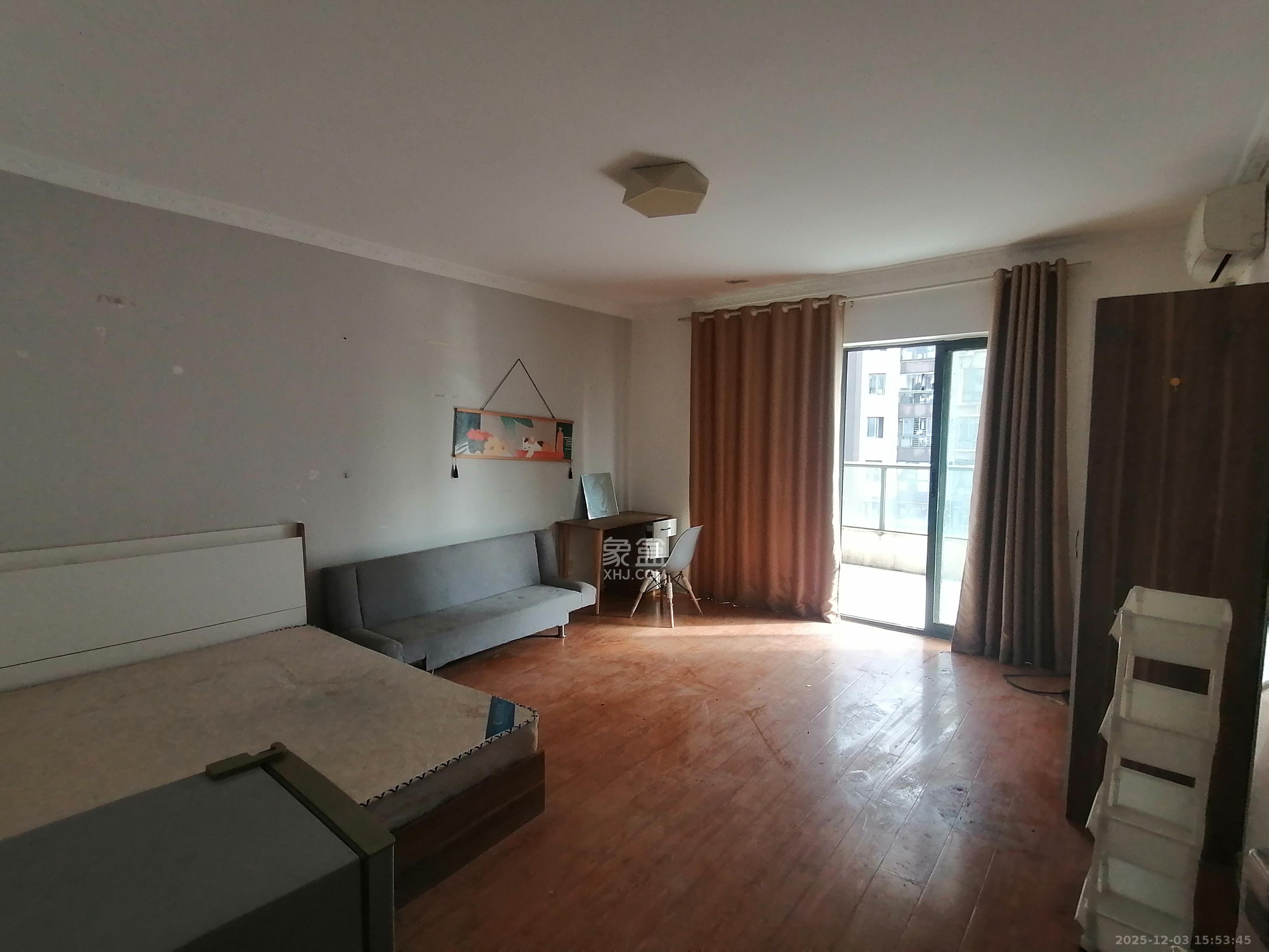 西子花苑  1室1厅1卫    1000.0元/月室内图