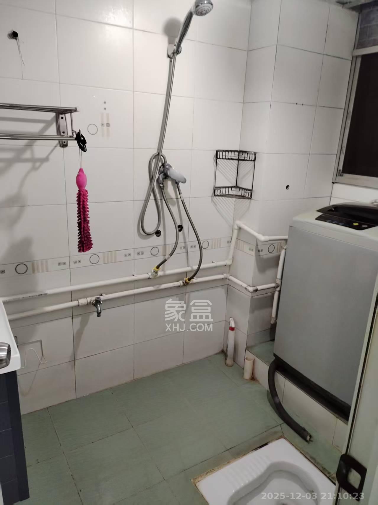 南园小区  2室2厅1卫    1500.0元/月室内图