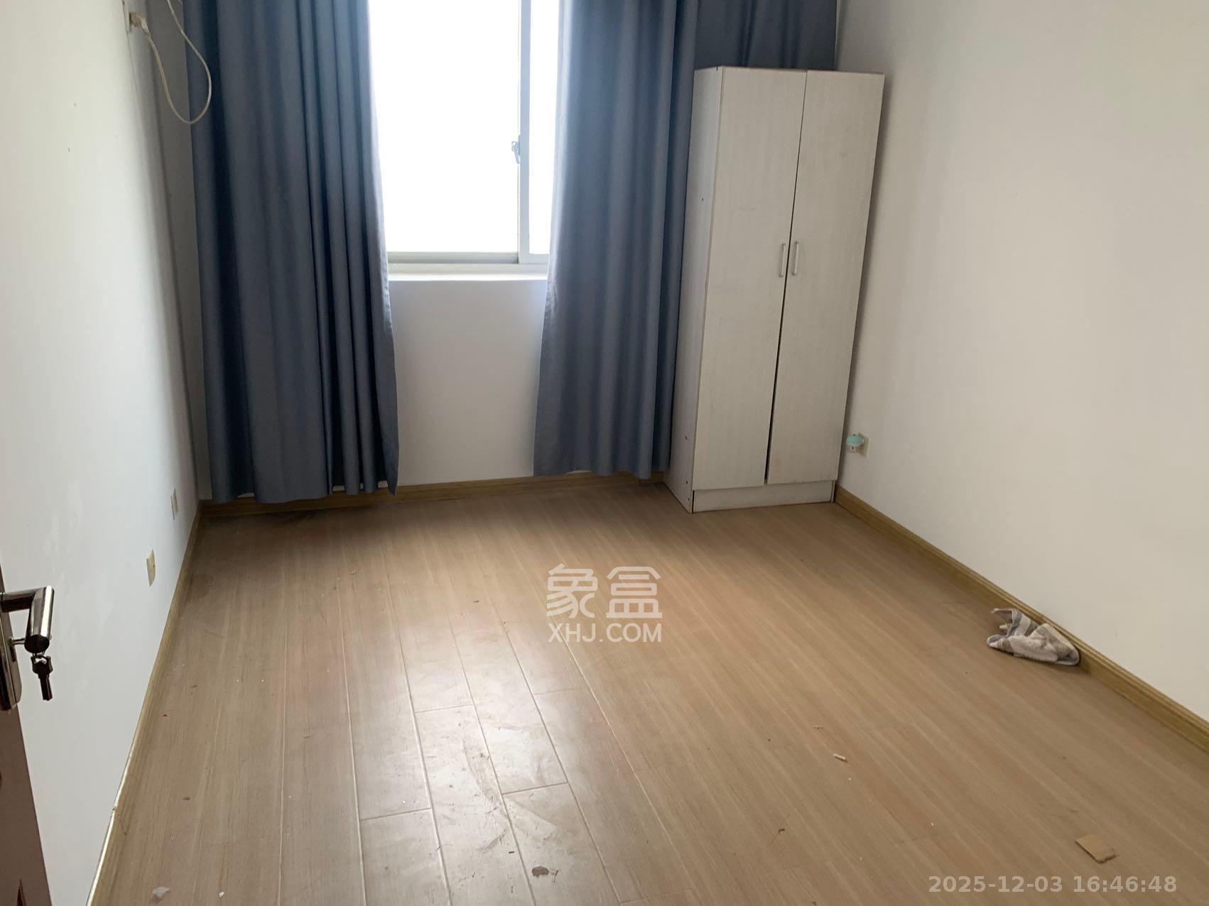 白沙湾嘉园 3室2厅1卫 2800.0元/月 白沙湾嘉园 3室2厅1卫 2800.0元/月室内图