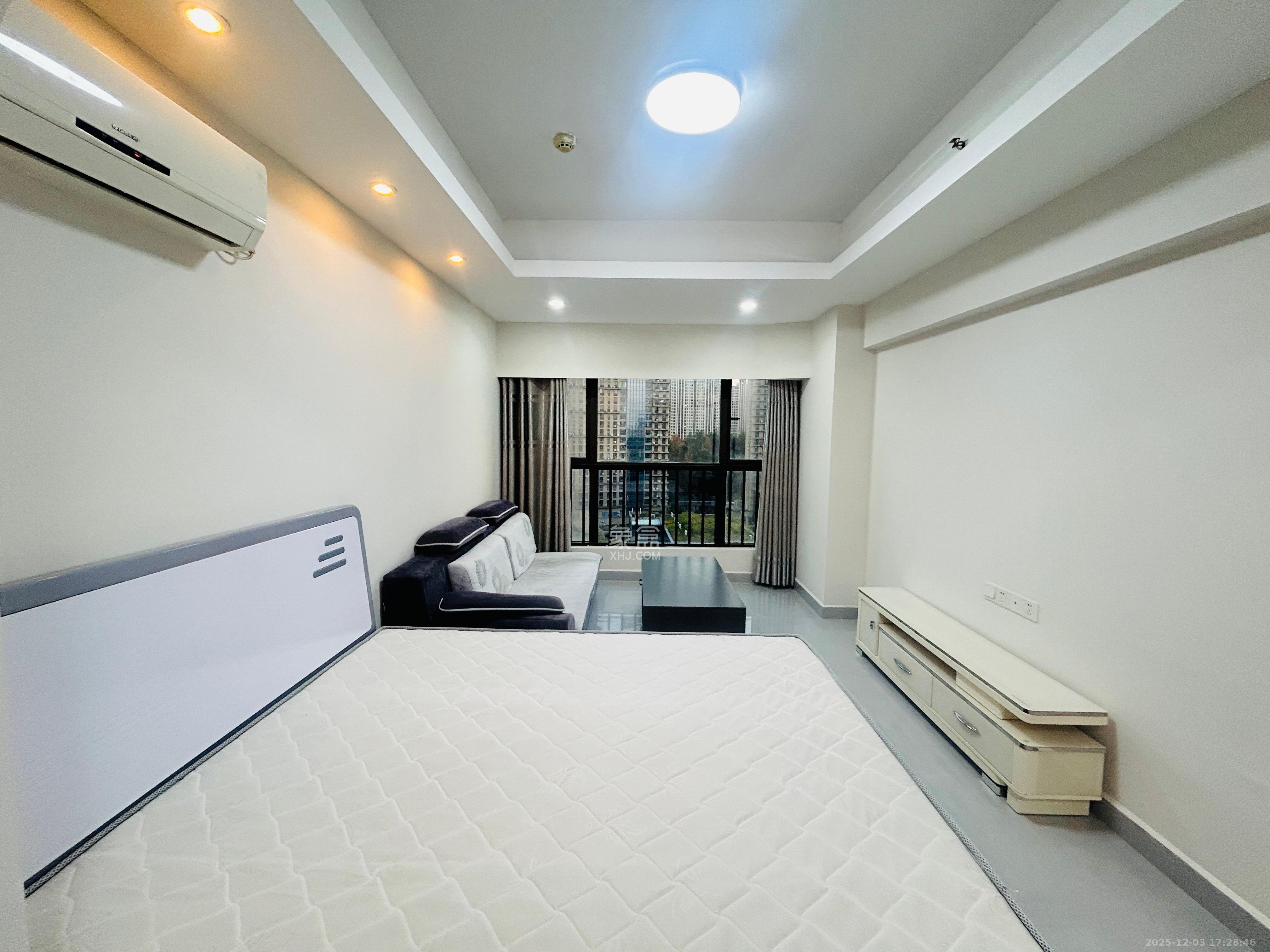 罗马国际公寓 1室1厅1卫 1300.0元/月 罗马国际公寓 1室1厅1卫 1300.0元/月室内图