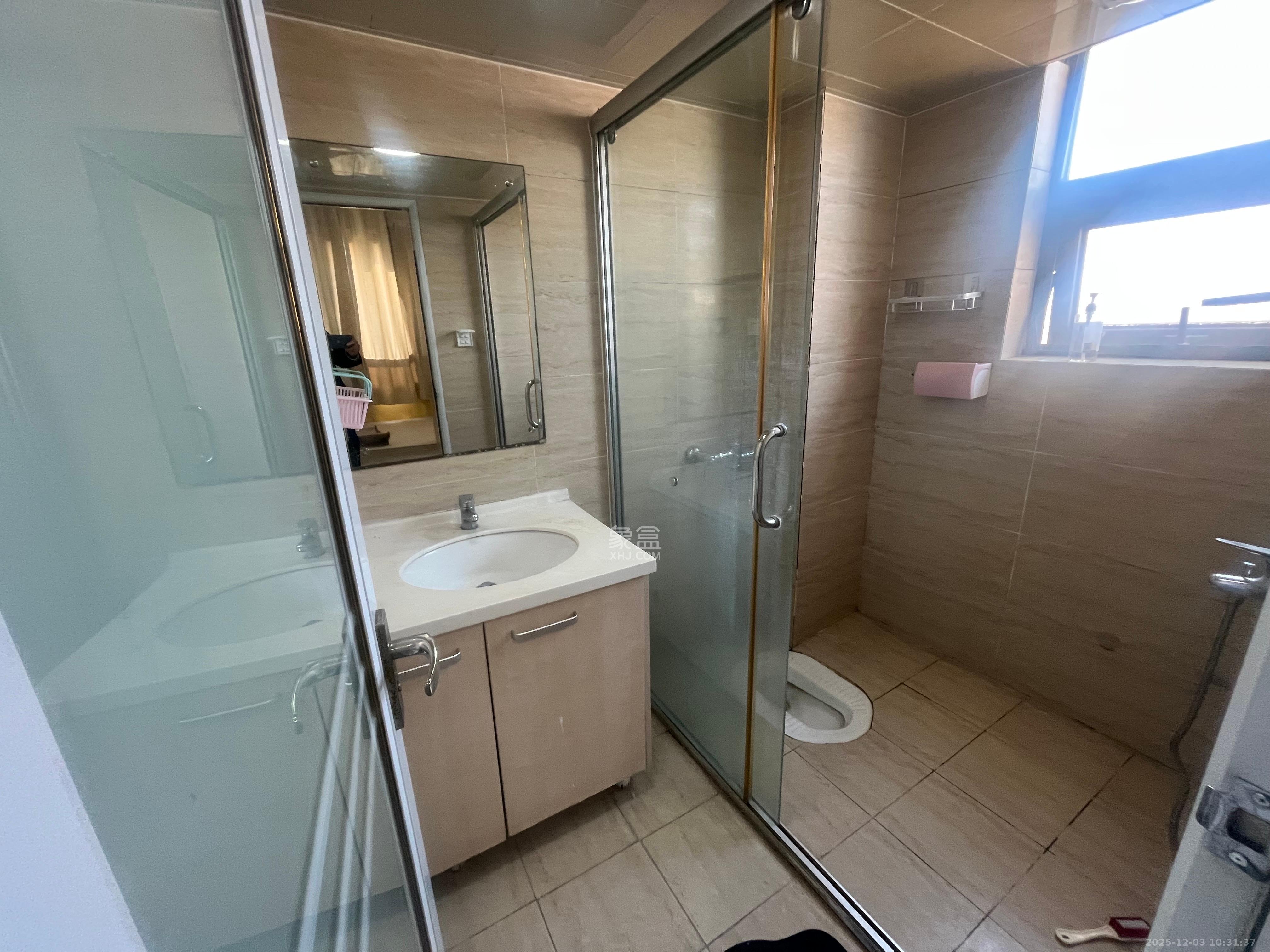 佳天瑞宁花园 1室1厅1卫 1500.0元/月 佳天瑞宁花园 1室1厅1卫 1500.0元/月室内图