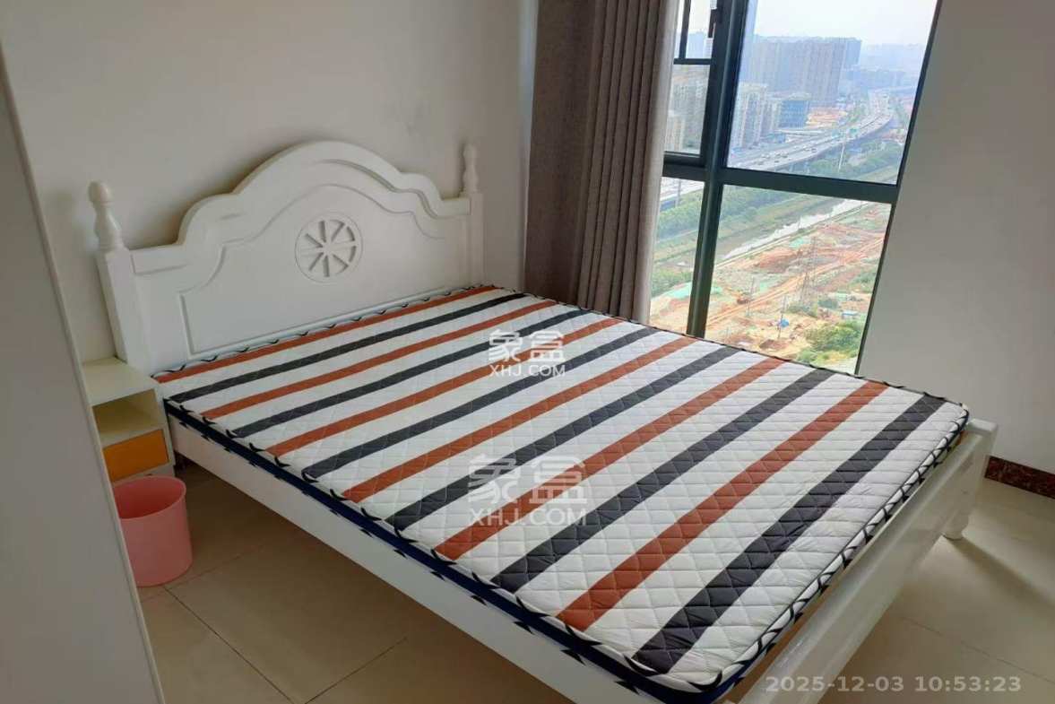 欧亚达国际广场 2室2厅1卫 2400.0元/月 欧亚达国际广场 2室2厅1卫 2400.0元/月室内图