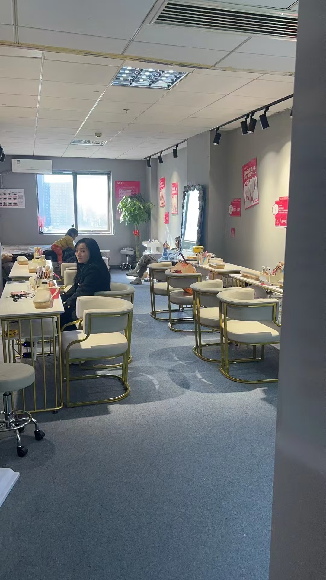 鼎丰国际  1室0厅0卫    20.0万