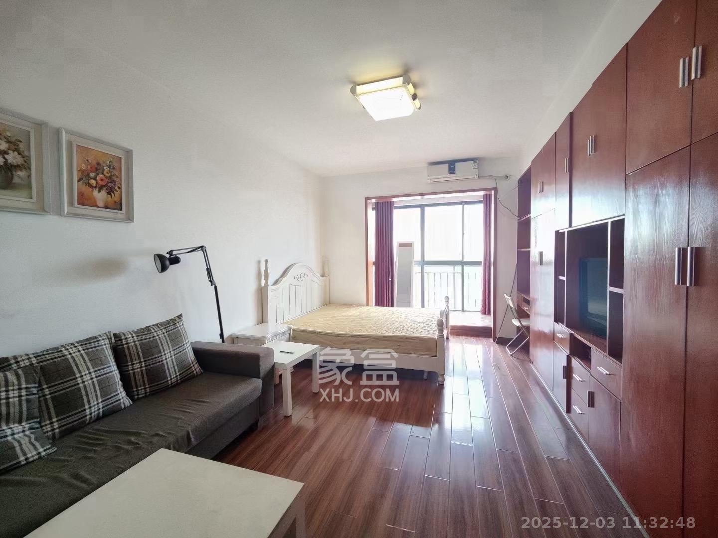 世景华庭  1室1厅1卫    1100.0元/月