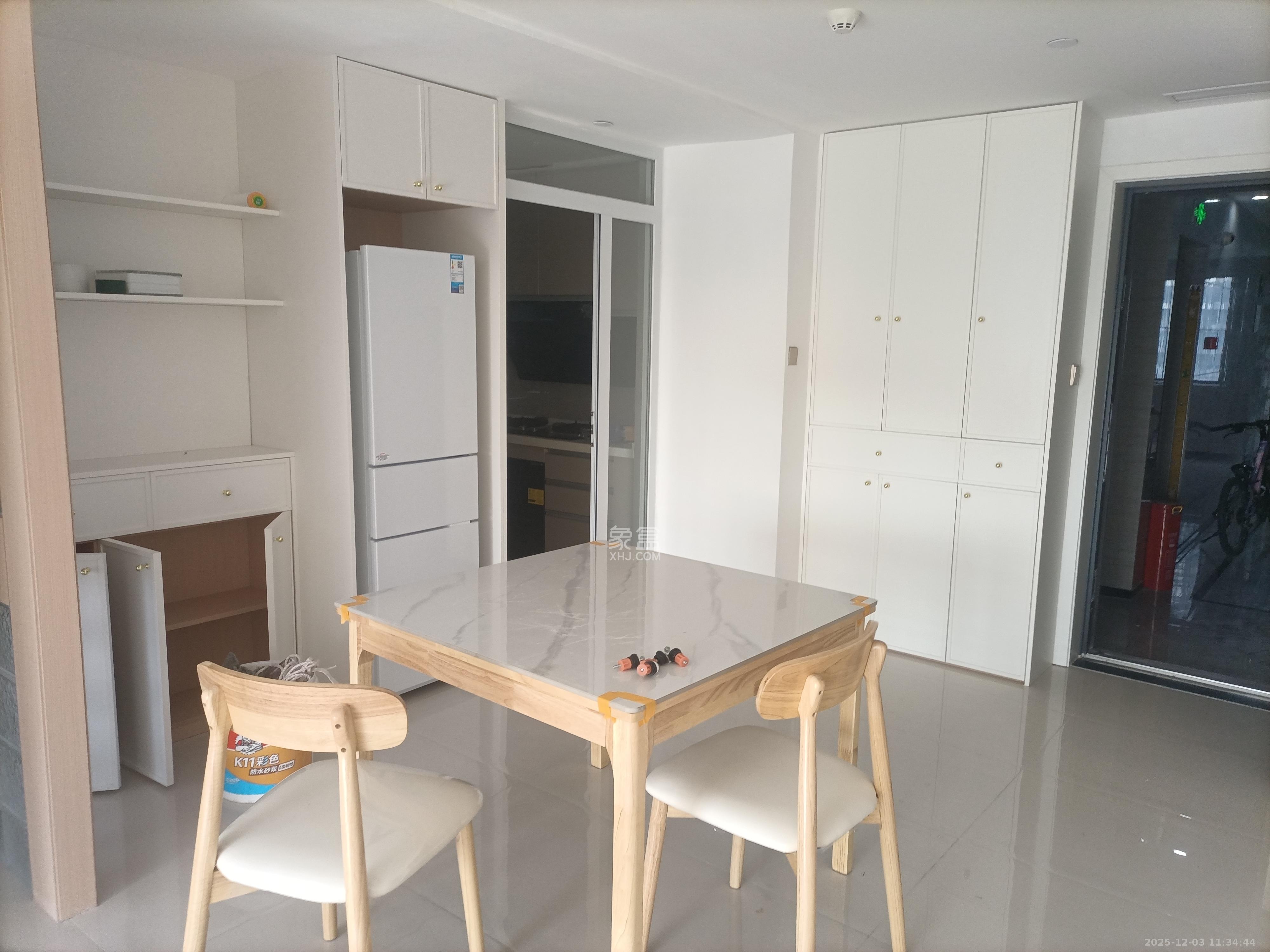 绿地长沙城际空间站（柏仕佳苑）  3室2厅2卫    4300.0元/月室内图