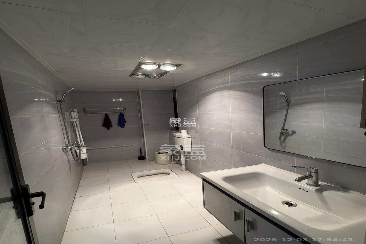 碧桂园公园壹号(凯怡茗苑) 3室2厅2卫 2000.0元/月 碧桂园公园壹号(凯怡茗苑) 3室2厅2卫 2000.0元/月室内图