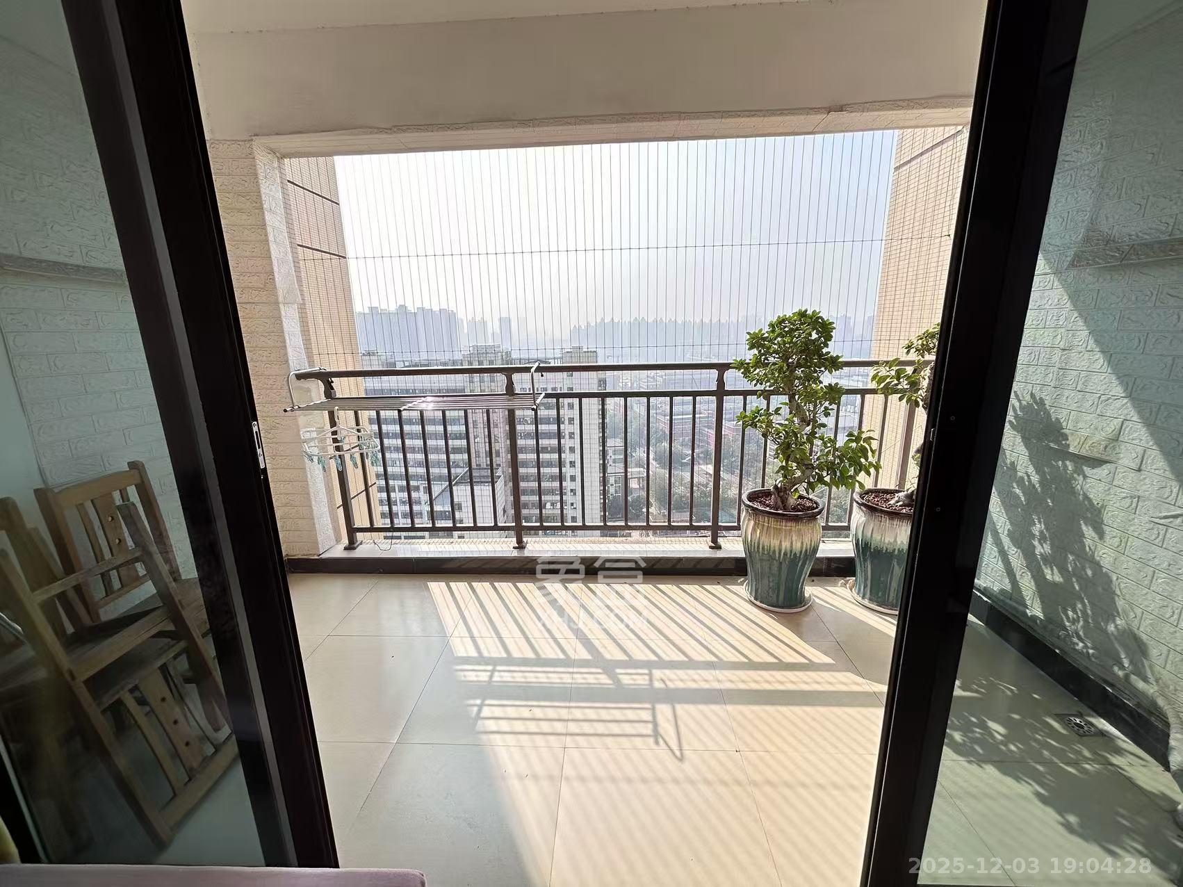 星雅美辰 3室2厅2卫 2500.0元/月 星雅美辰 3室2厅2卫 2500.0元/月室内图