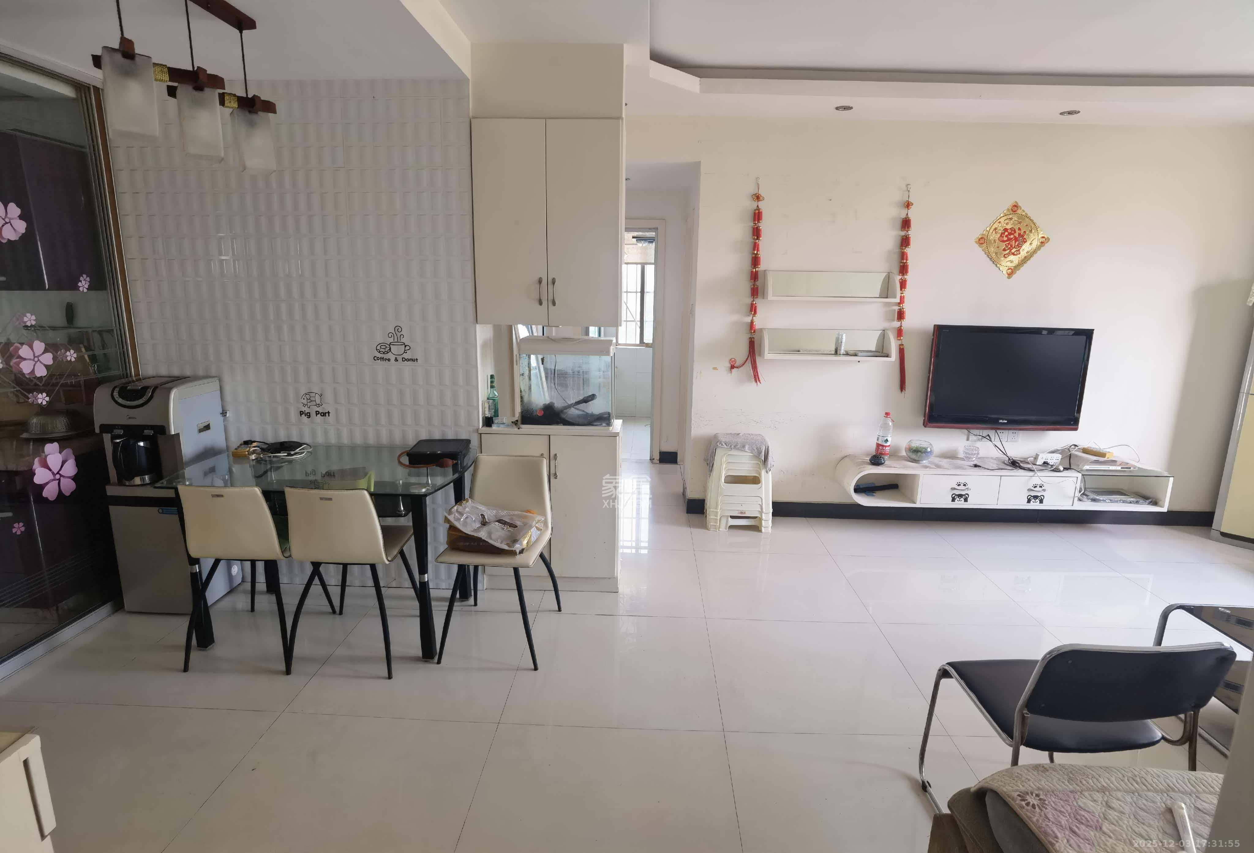 香颂国际 2室2厅1卫 1800.0元/月 香颂国际 2室2厅1卫 1800.0元/月室内图